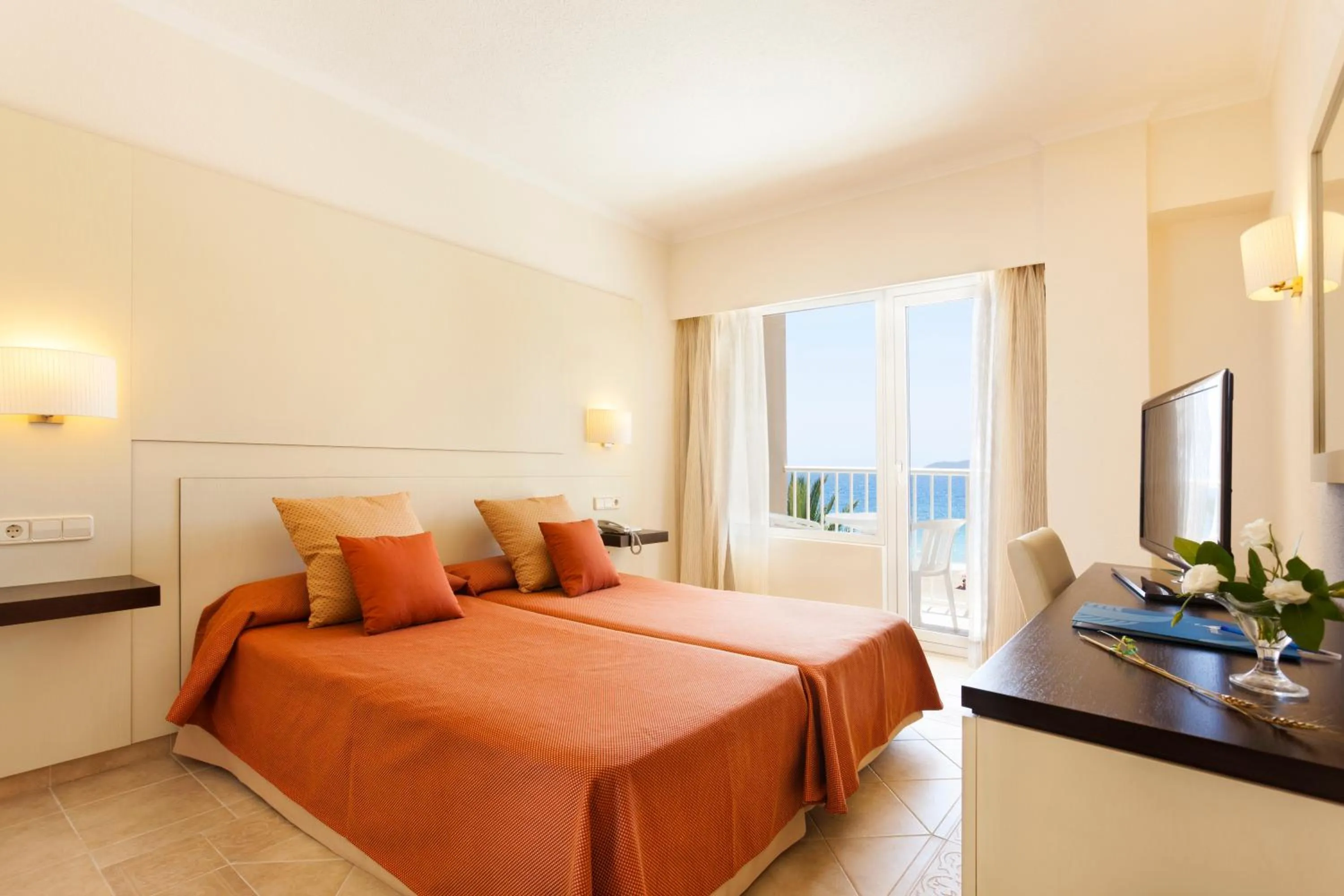 Double Room with Sea View (2 adults) in Grupotel Imperio Playa