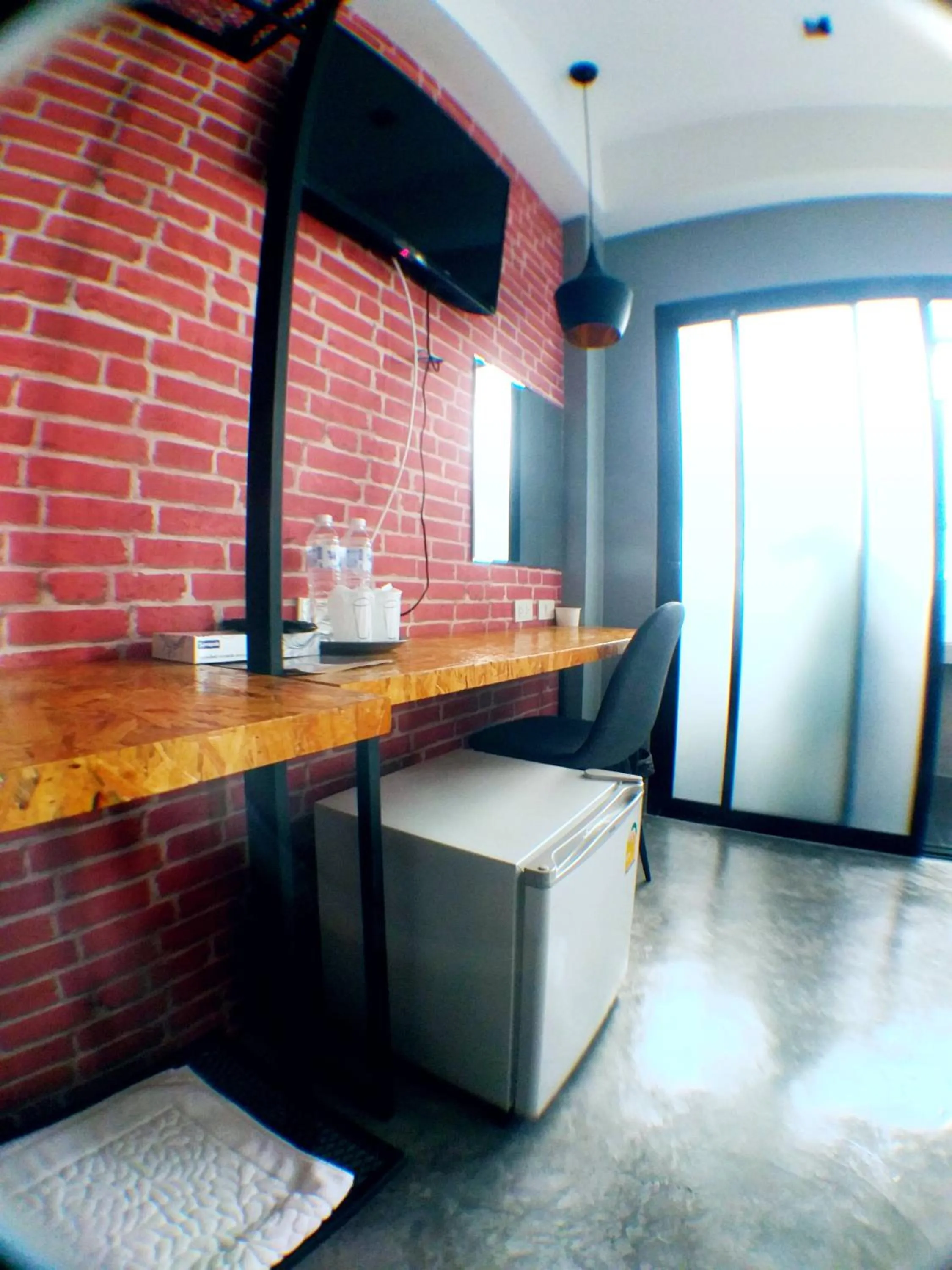 Standard Double Room in Modern Budget Hotel