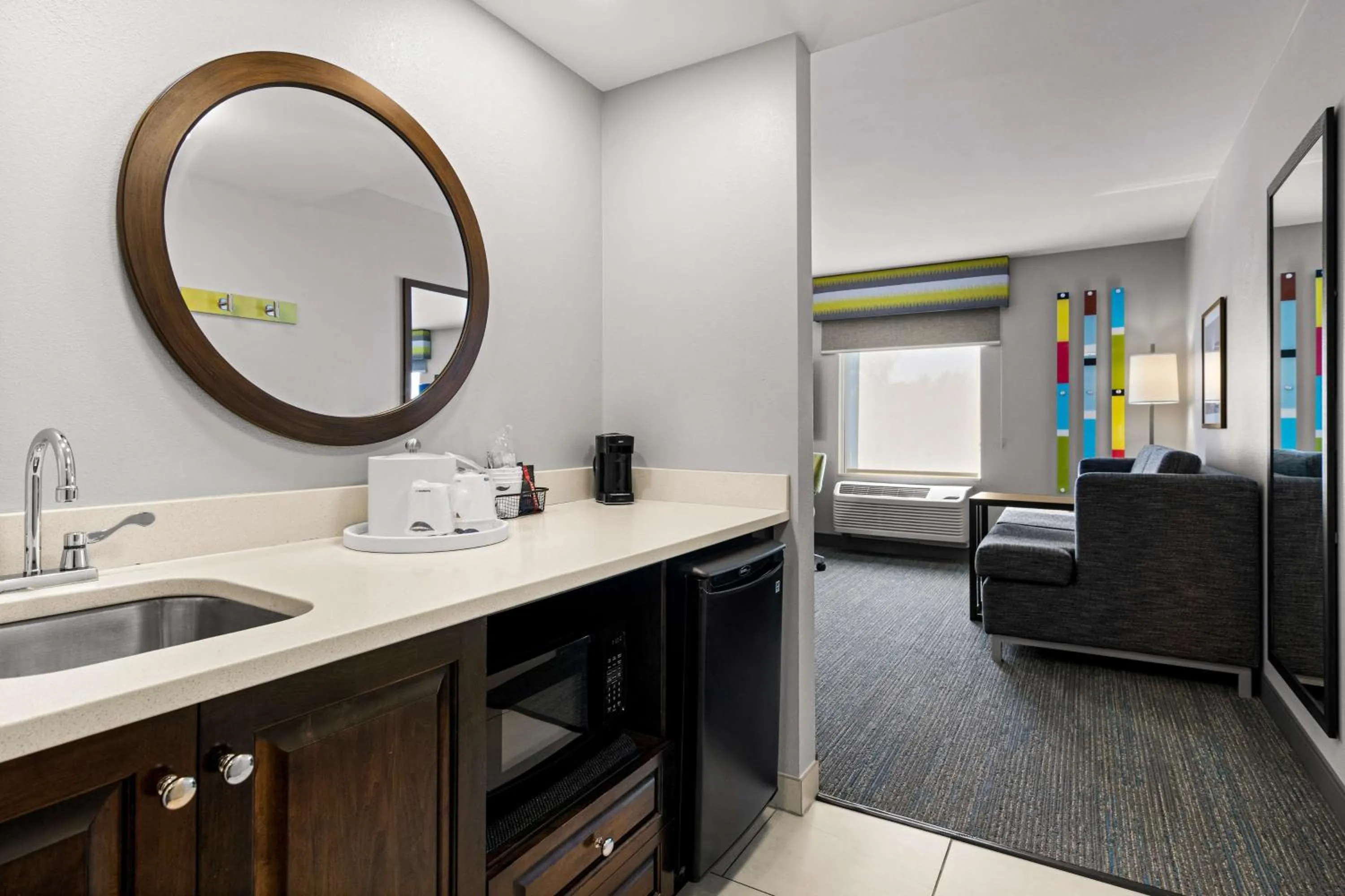 King Studio Suite with Sofa Bed - Hearing Access/Non-Smoking in Hampton Inn & Suites Schererville