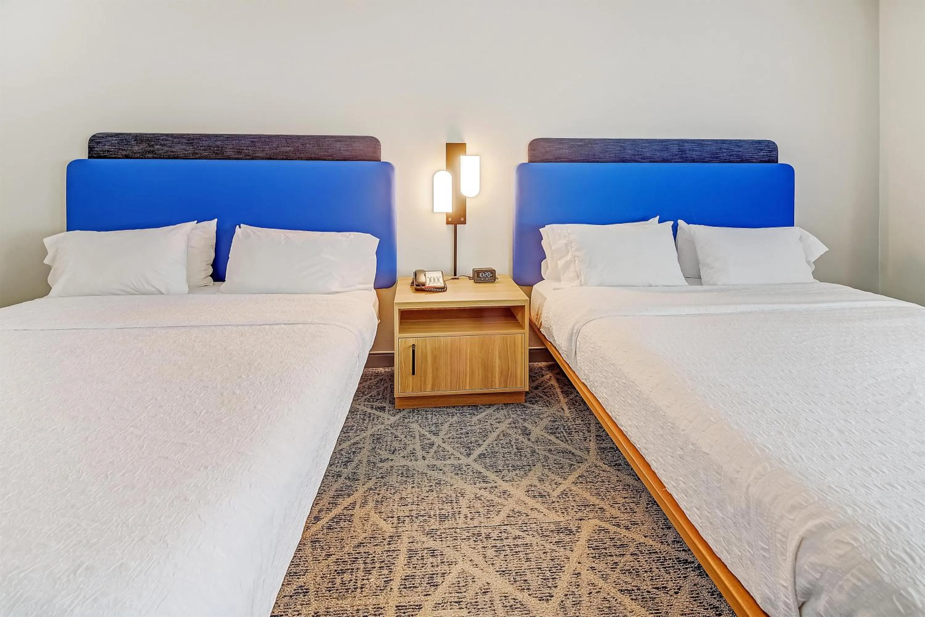 Queen Room with Two Queen Beds (4 Adults) in Hampton Inn Foley