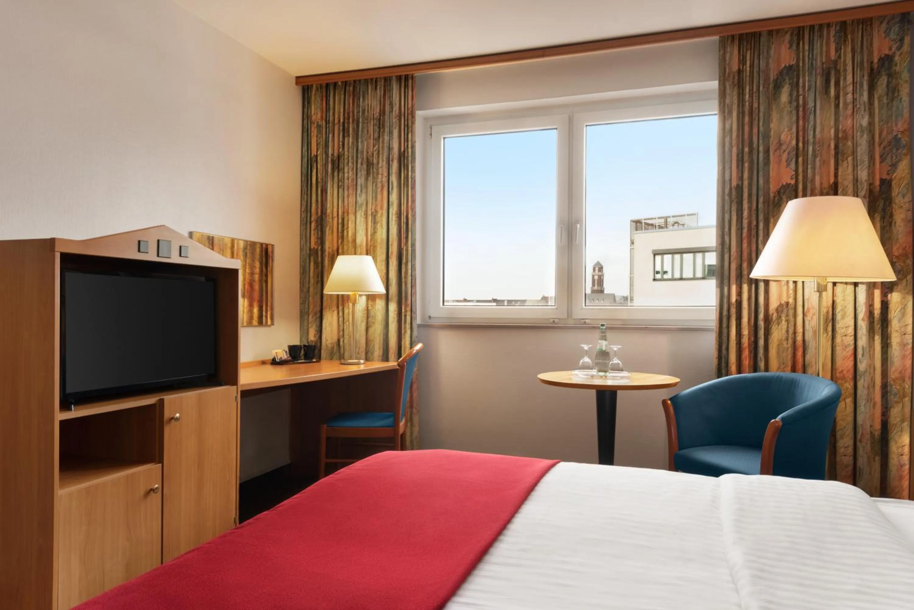 Standard King Room - single occupancy in Ramada by Wyndham Bottrop City