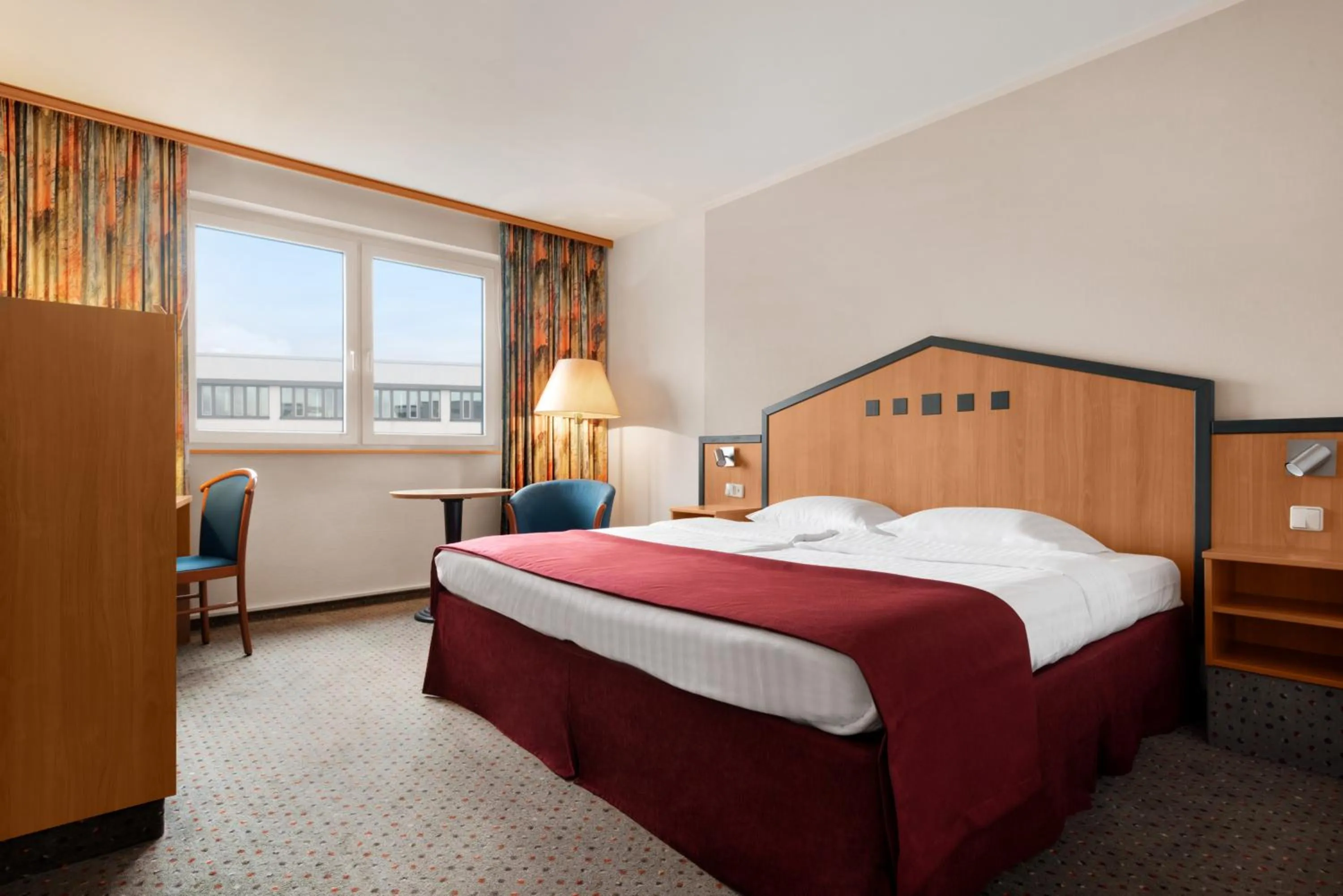 Superior King Room - single occupancy in Ramada by Wyndham Bottrop City