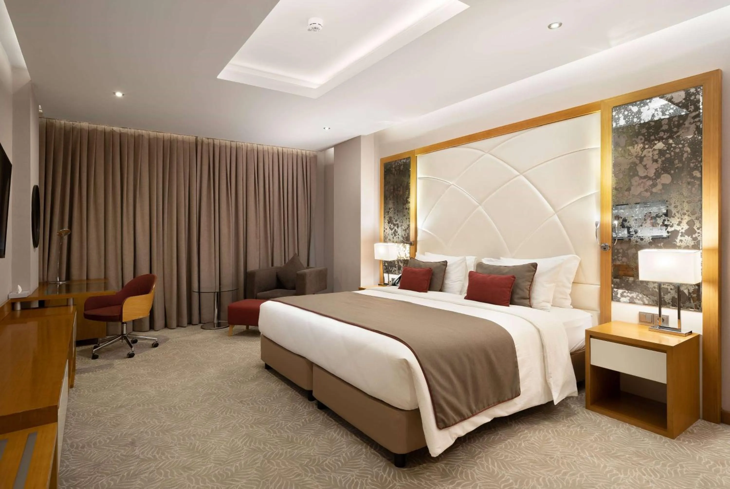 King Suite - Non-Smoking in Ramada by Wyndham Erbil Gulan Street