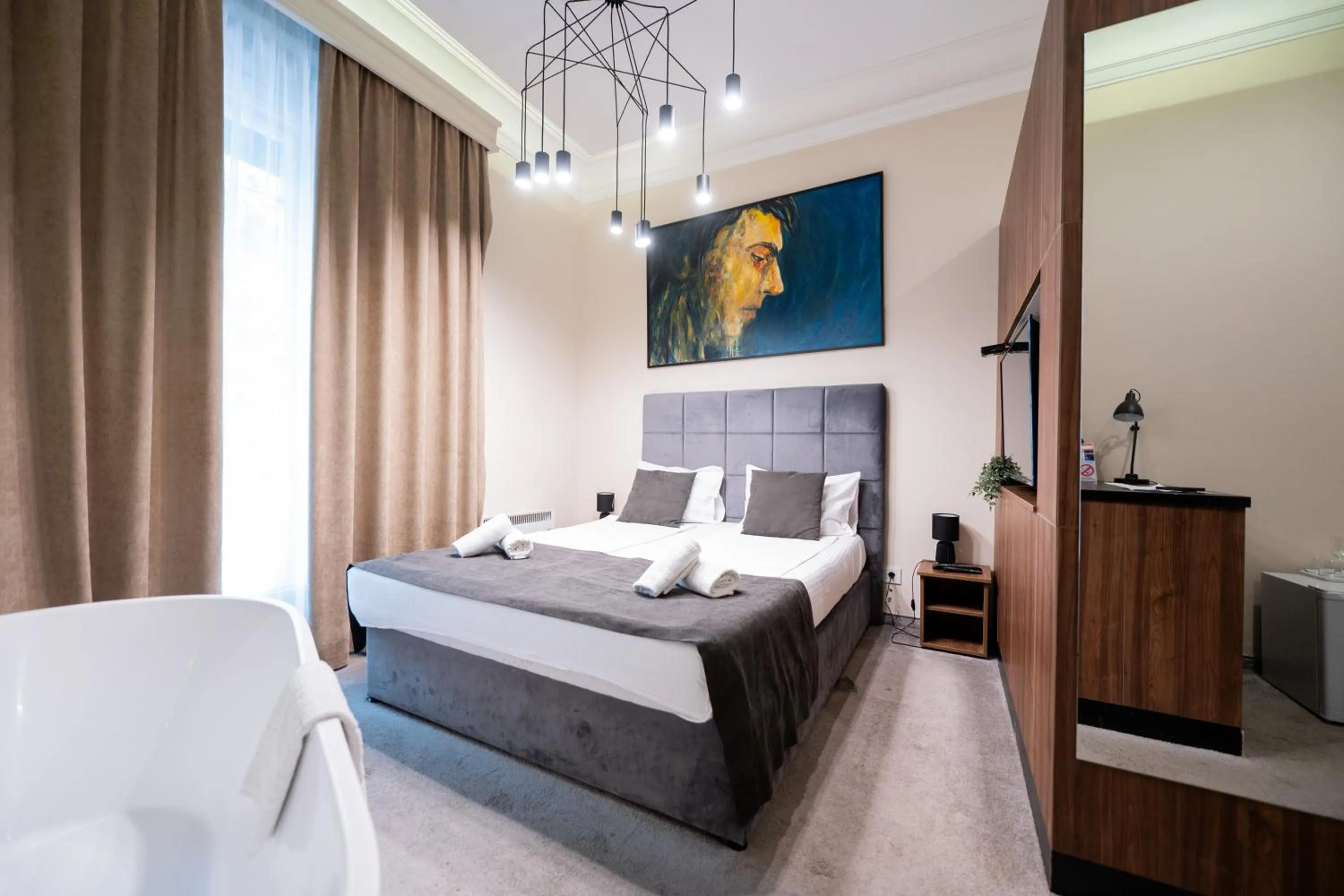 Superior Double or Twin Room with Terrace - Annex in Boutique Hotel Kings Palace