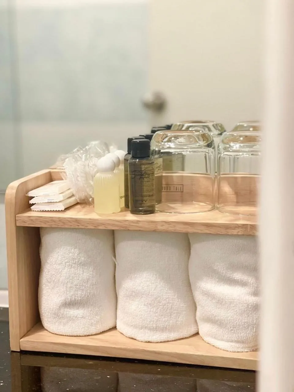 Twin Room in BEAR’S DEN HOTEL PATTAYA