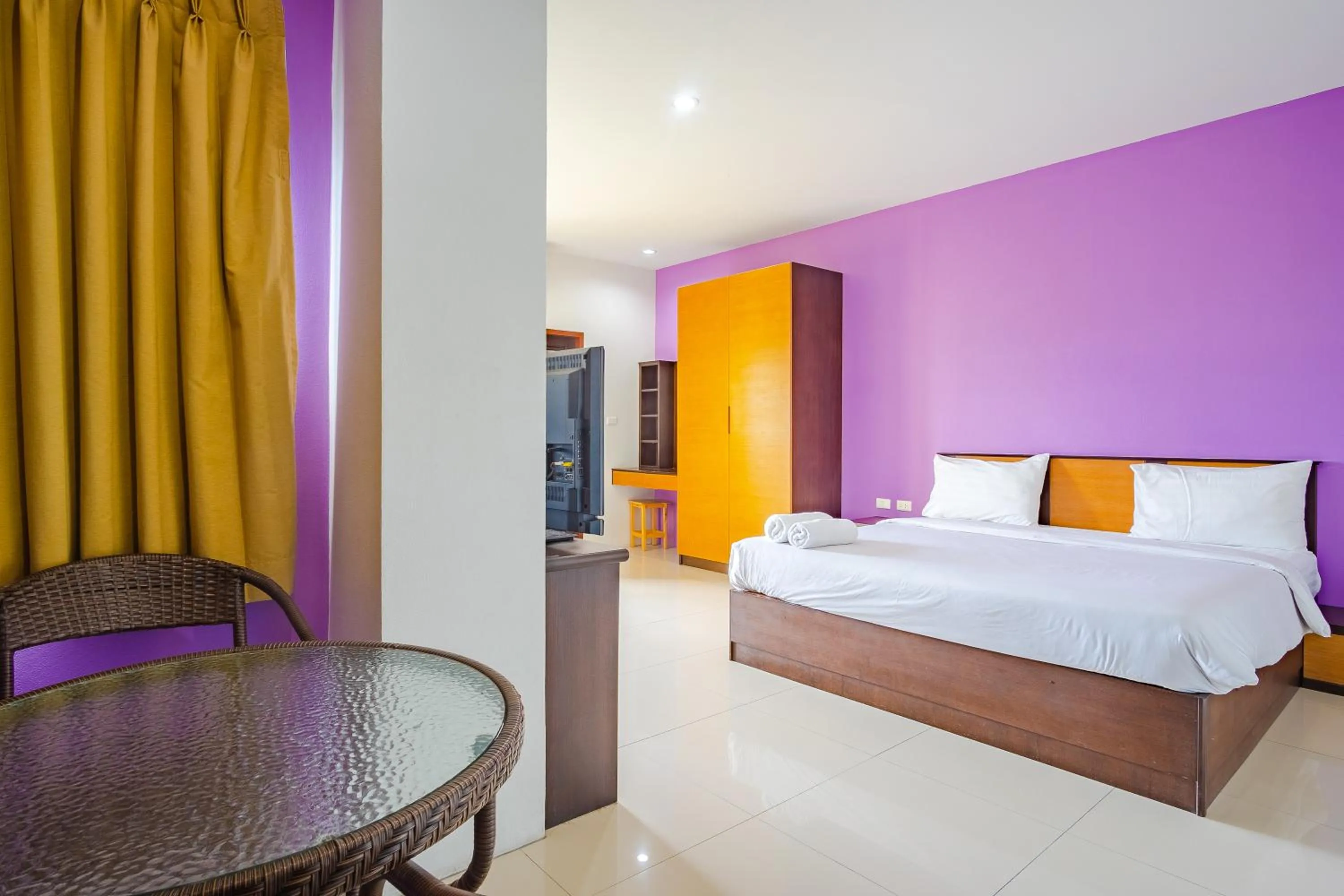 Superior Double Room in AJ Residence