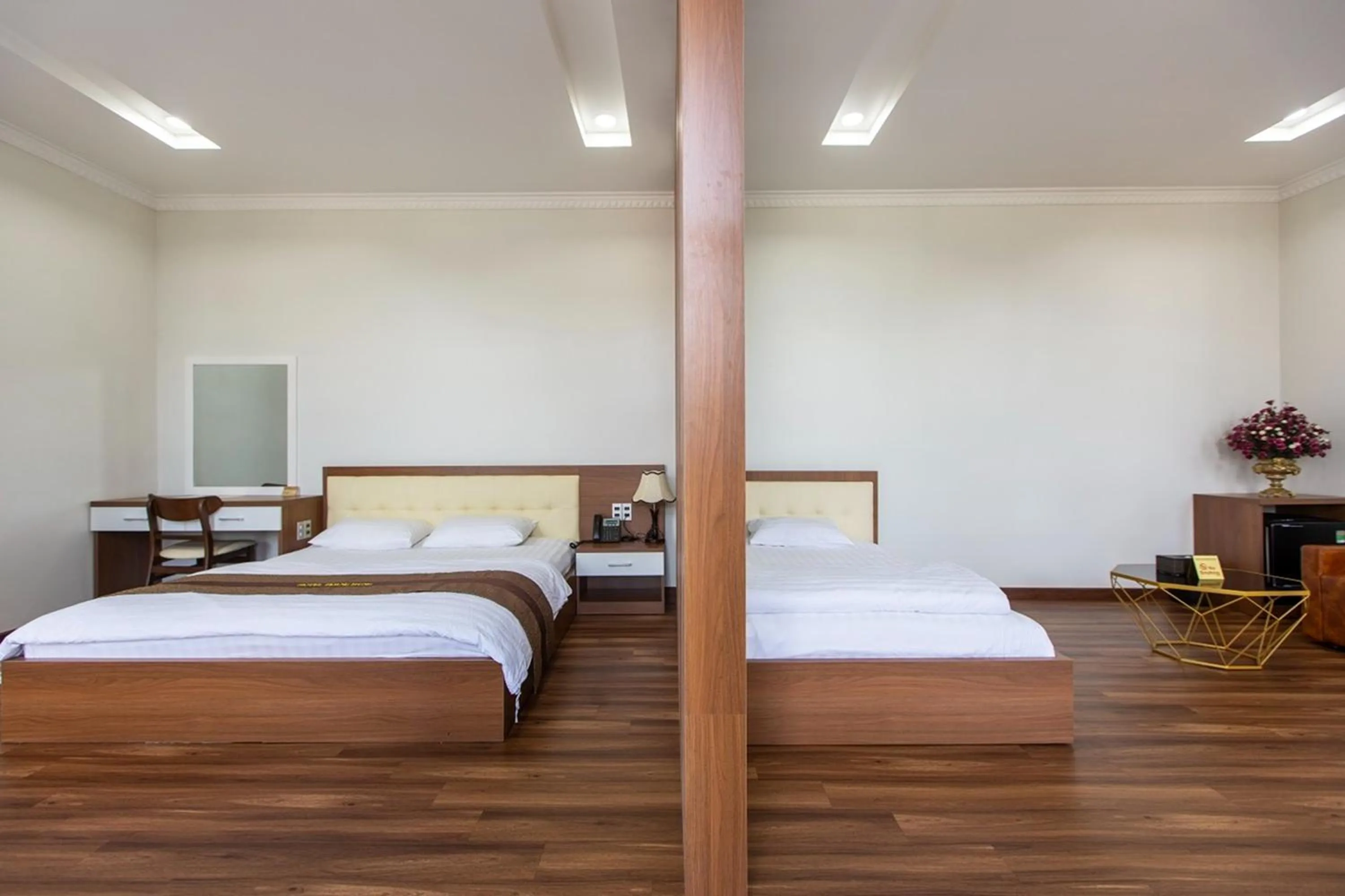 Quadruple Room in Hoang Hung Hotel