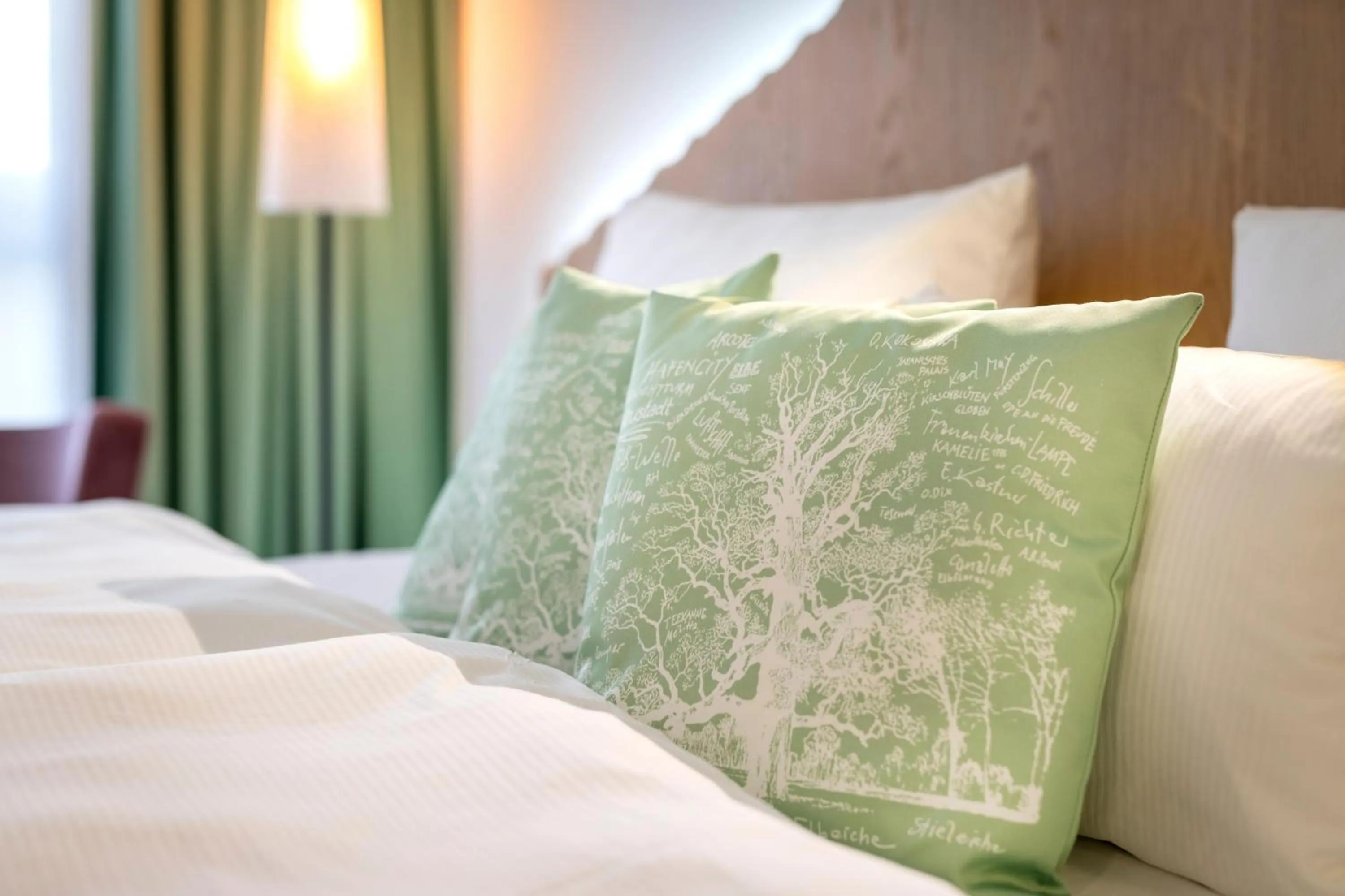 Superior Double or Twin Room - single occupancy in ARCOTEL HafenCity Dresden