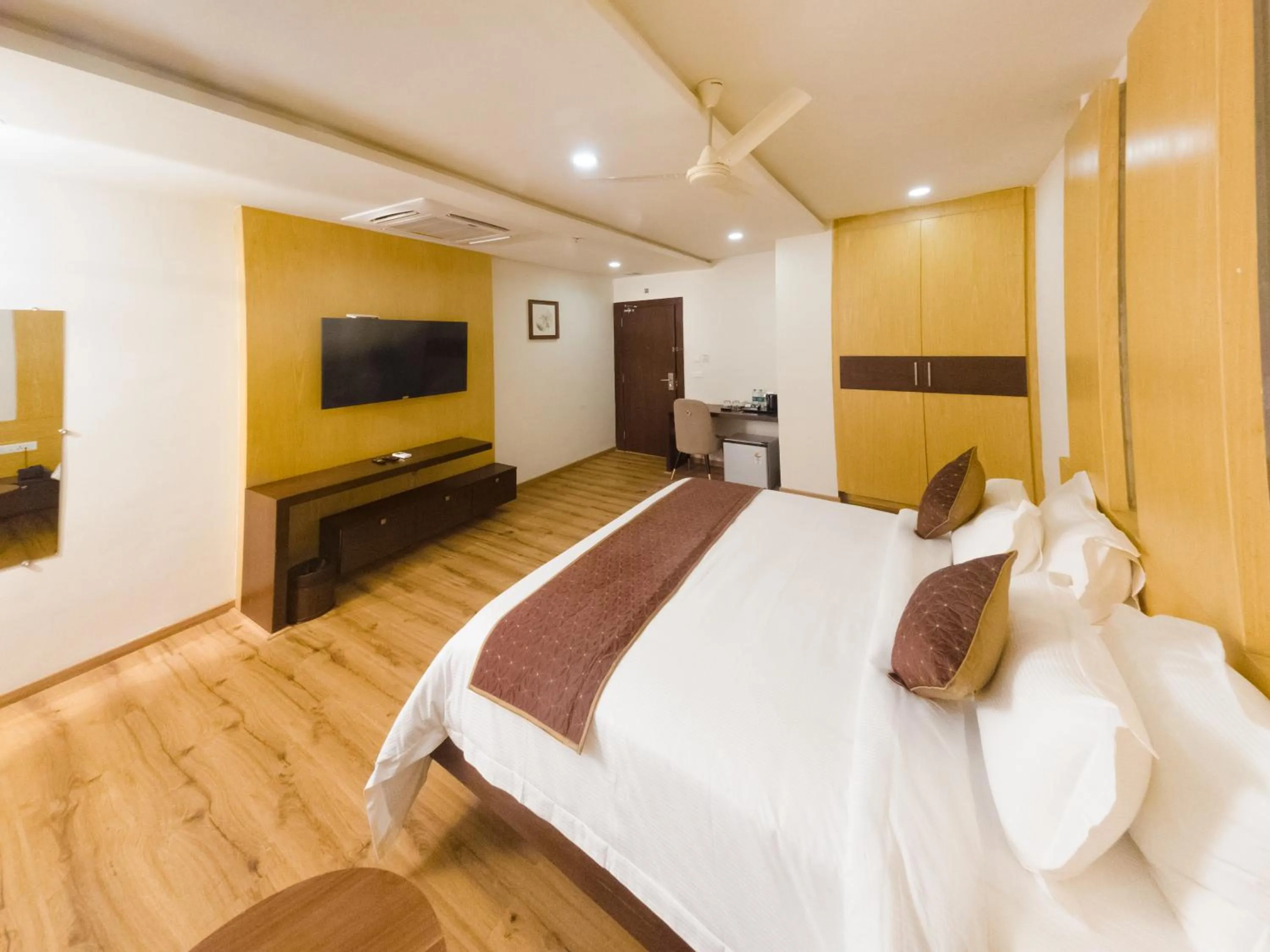 Superior King Room - single occupancy in Hotel Vdara