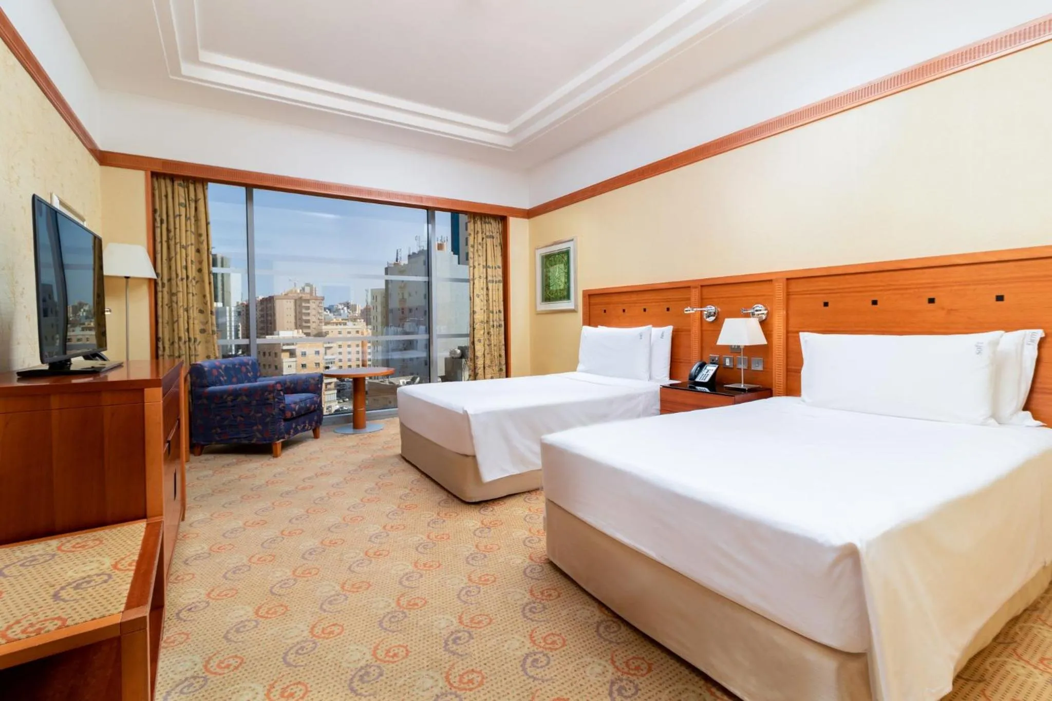 Twin Room - Non-Smoking in Holiday Inn Kuwait by IHG