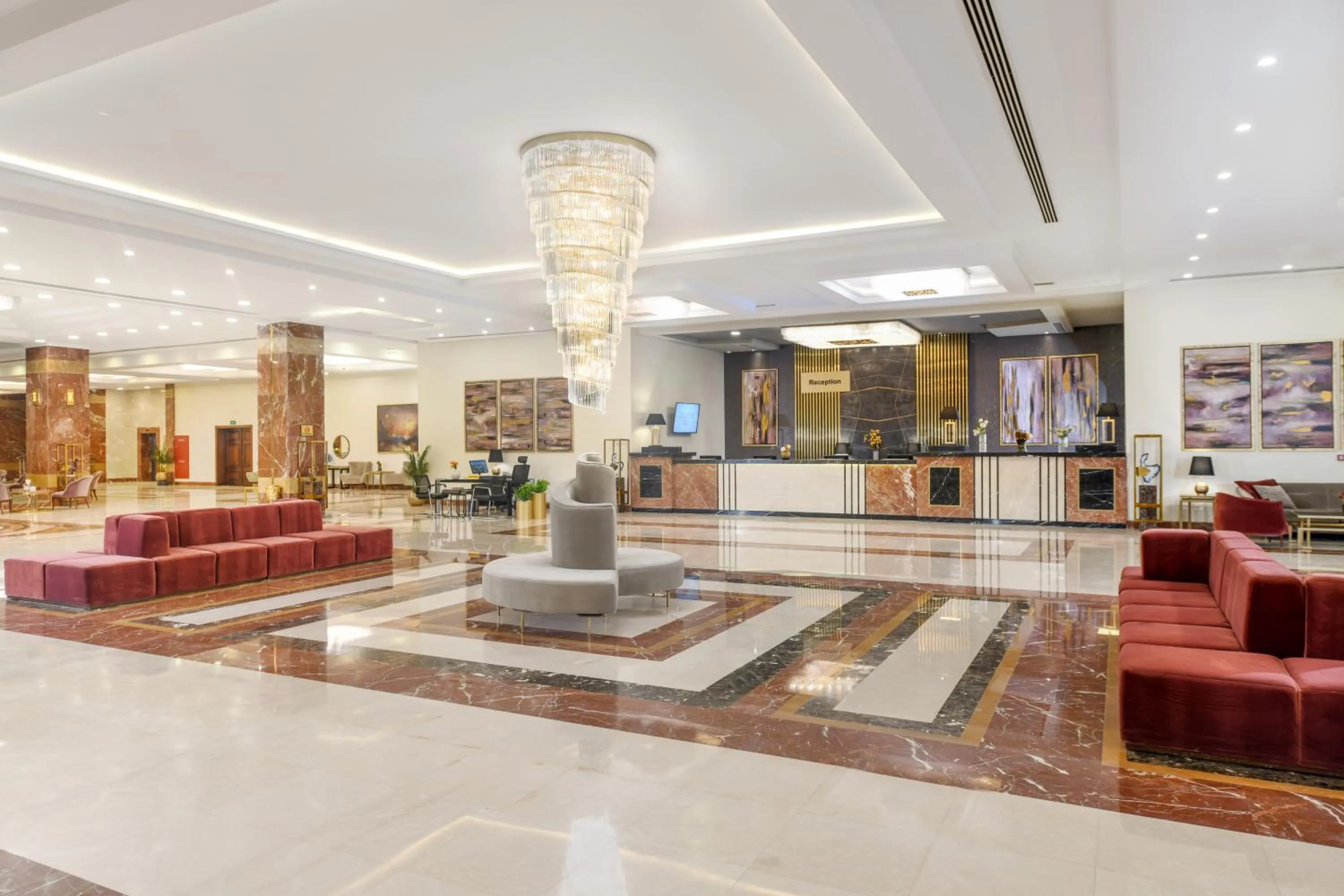 Junior Suite with Pool View in Tolip Gardens Hotel