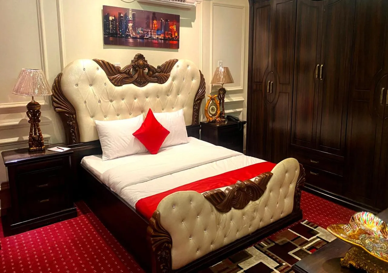 Executive Suite - single occupancy in Majestic Hotel