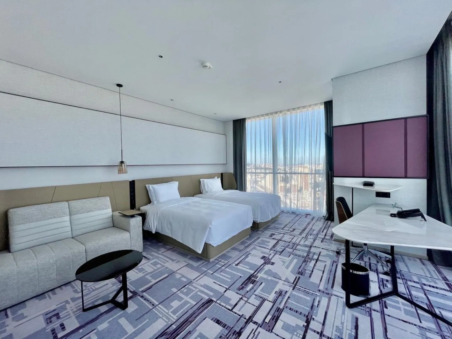 Standard Premium Twin Room  in Crowne Plaza Dalian Xinghai by IHG