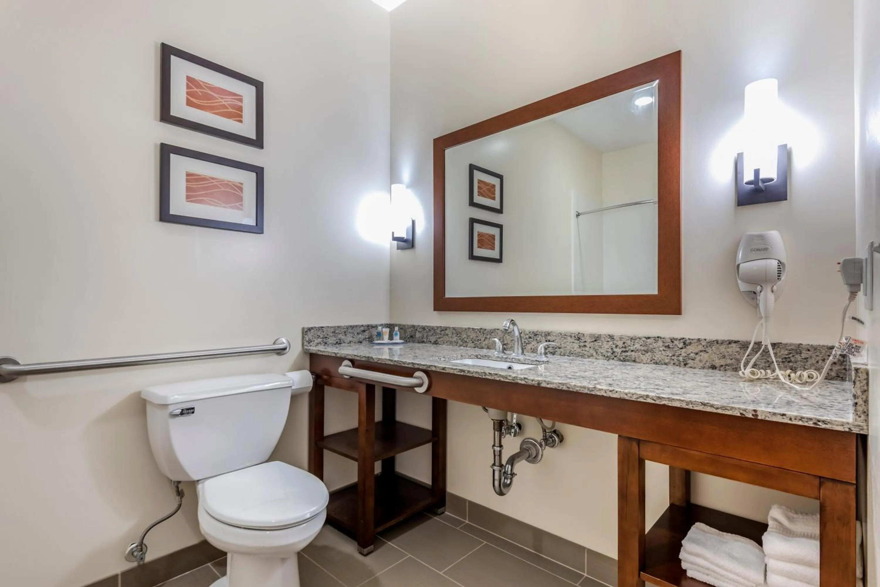 Queen Room with Two Queen Beds - Accessible/Non Smoking in Comfort Inn Apalachin - Binghamton W Route 17