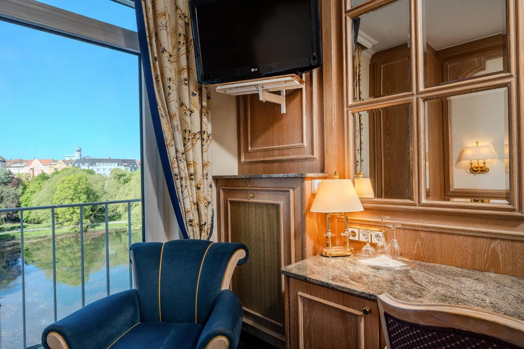 Standard Double Room with Lake View in Ringhotel Seehof