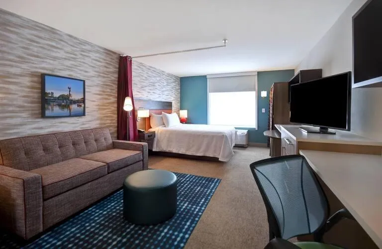 Queen Studio - Non-Smoking in Home2 Suites Wichita Downtown Delano, Ks