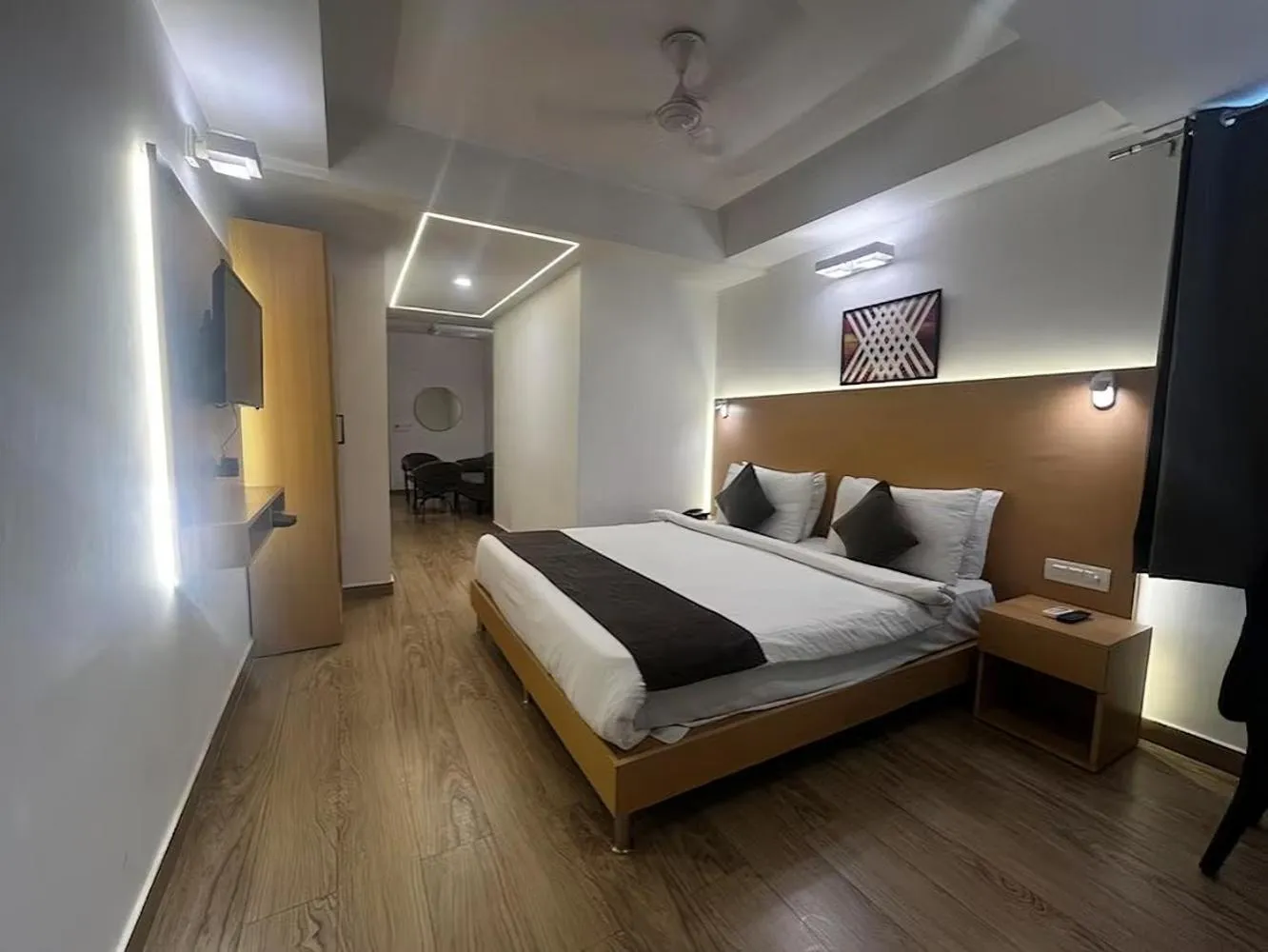 Suite - single occupancy in GoldenKeys Inn