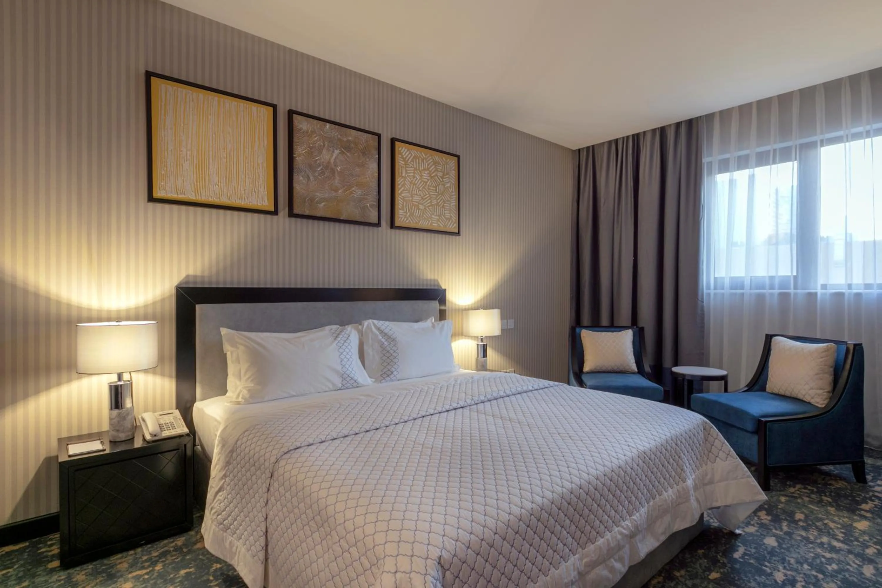 Deluxe Double Room (2 Adults + 1 Child) in Iris Boutique Granada