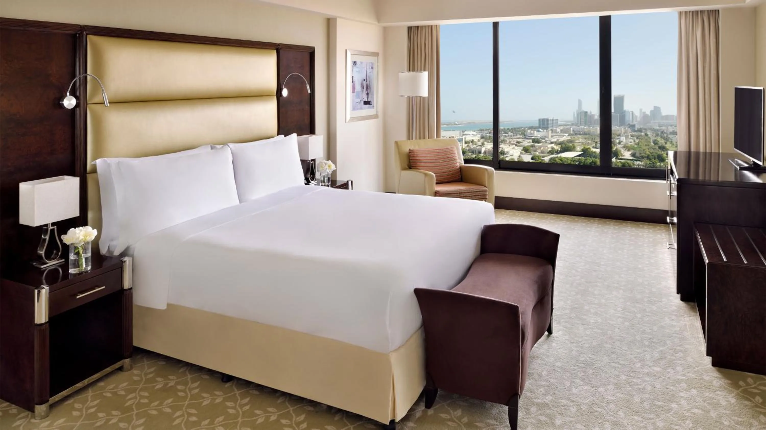 One-Bedroom Suite - single occupancy - Smoking in InterContinental Abu Dhabi by IHG