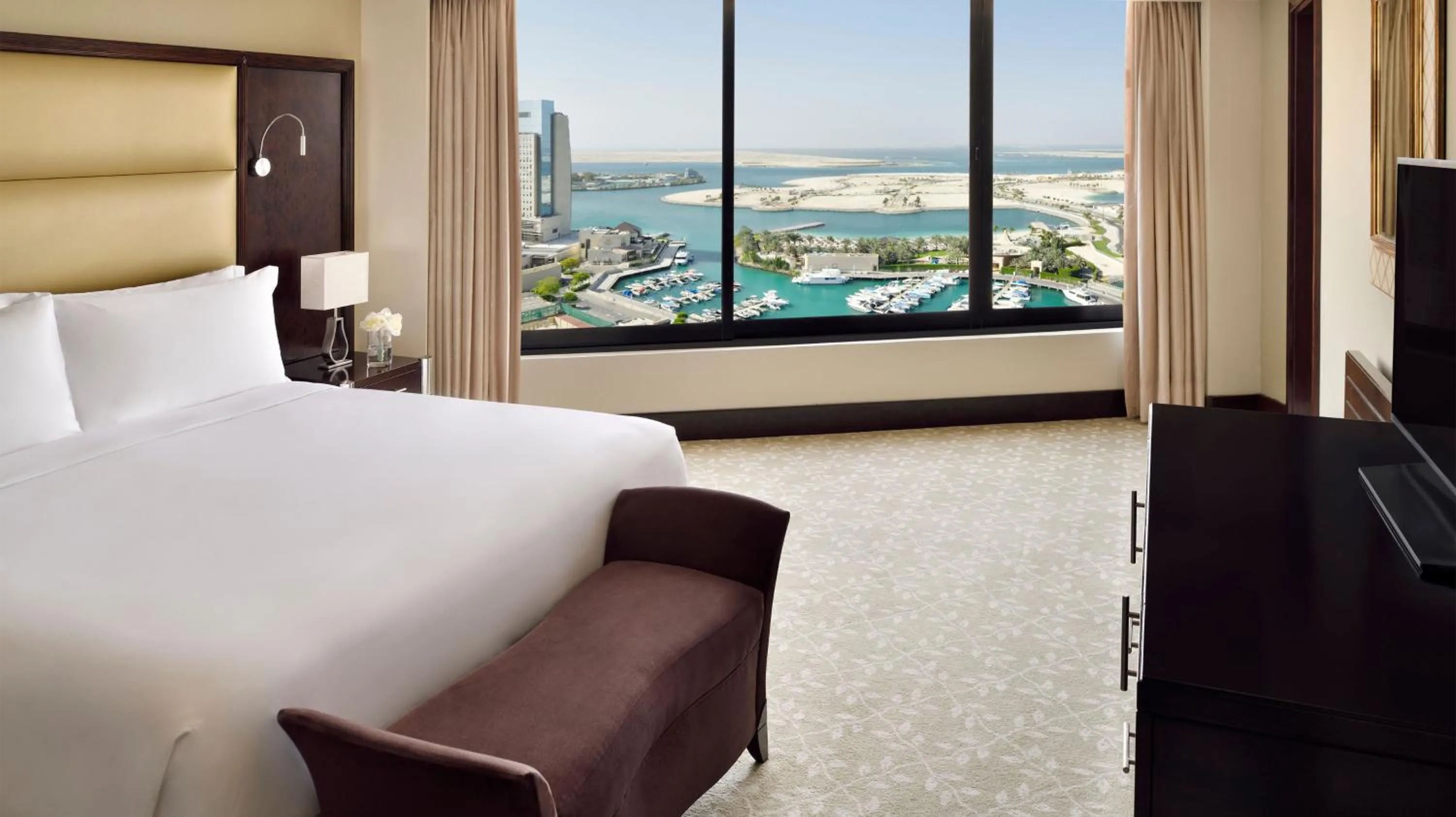 Classic Room in InterContinental Abu Dhabi by IHG