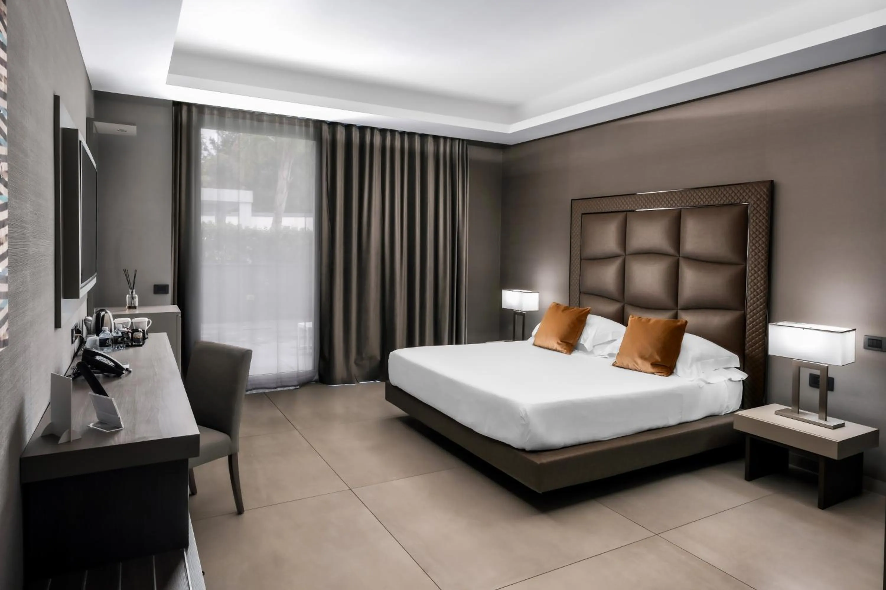 Double Room - Disability Access in Hotel & Resort Tre Fontane Luxury