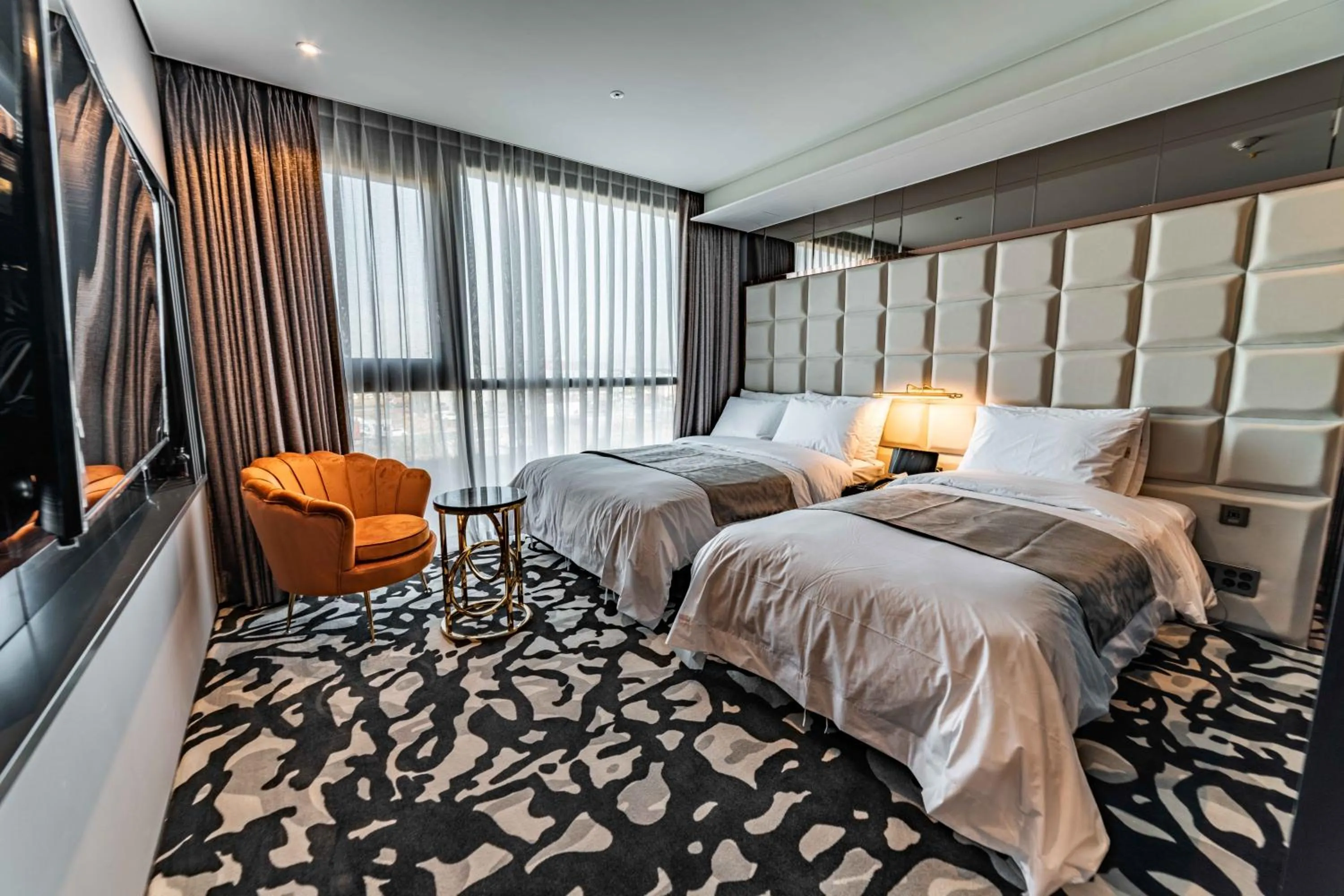 Family Twin Room in Best Louis Hamilton Hotel West Busan