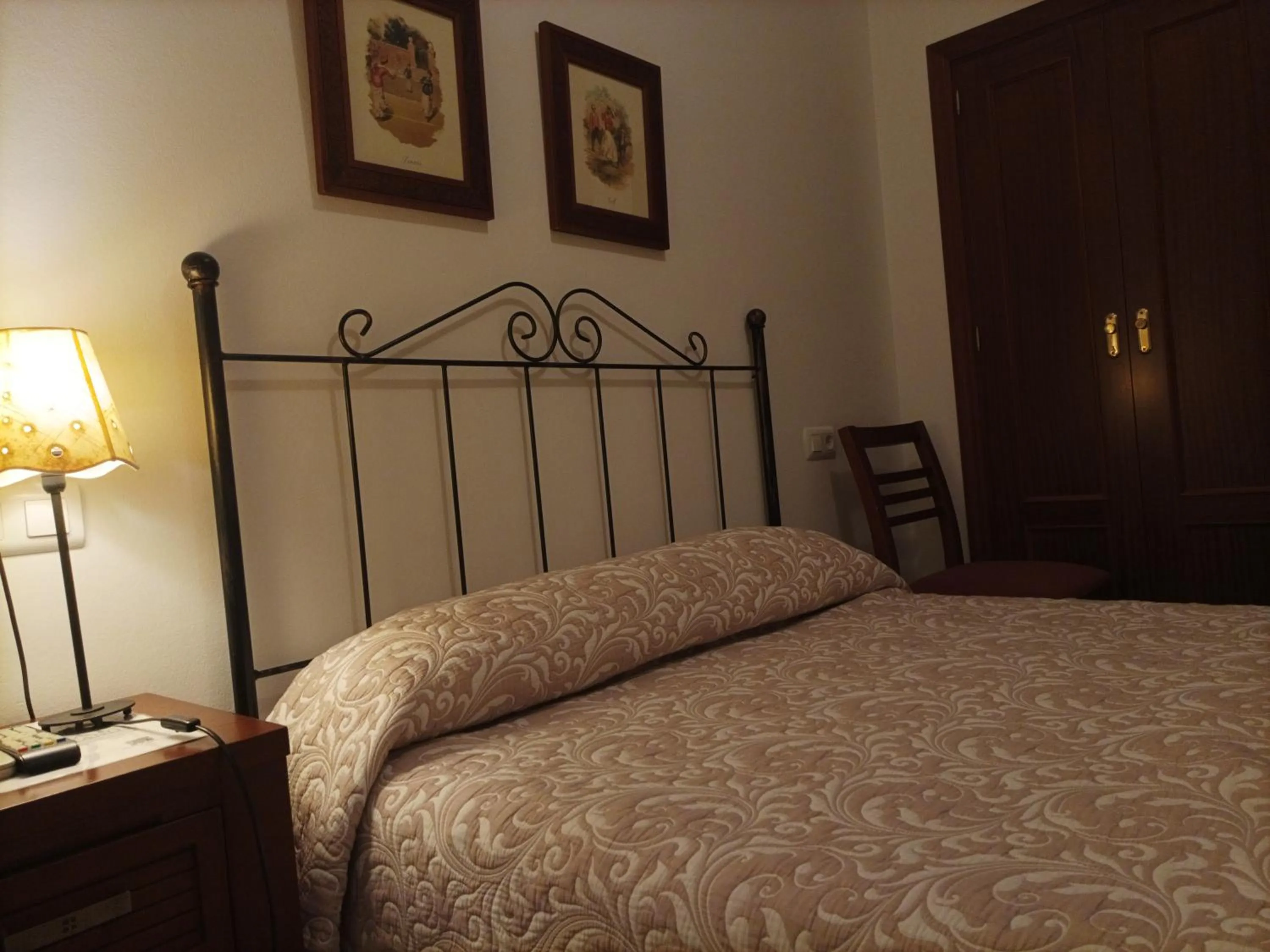 Double or Twin Room in Hostal San Cayetano