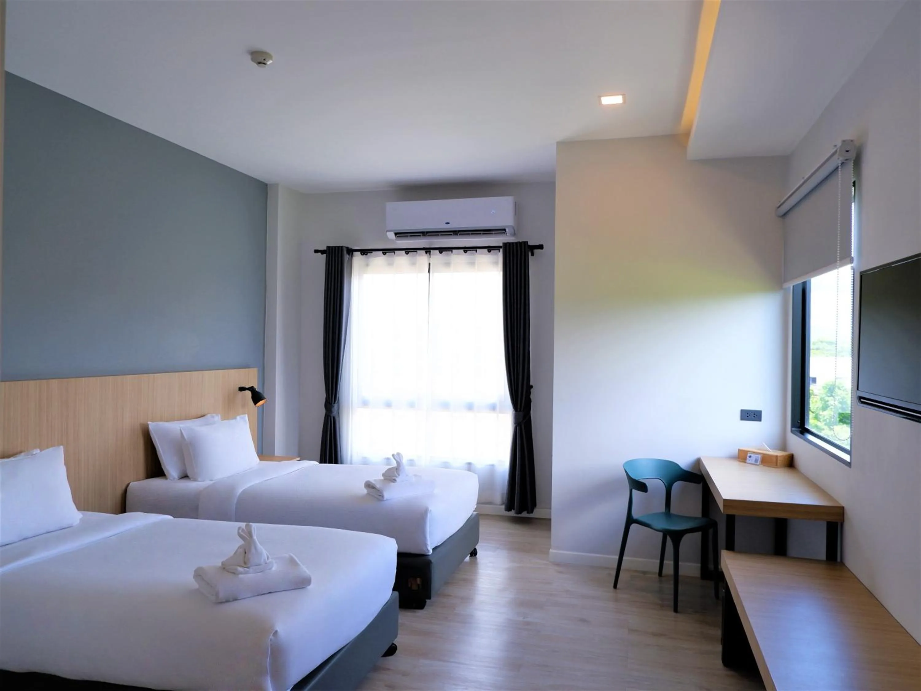 Deluxe Twin Room in bliQ Hotel Chanthaburi