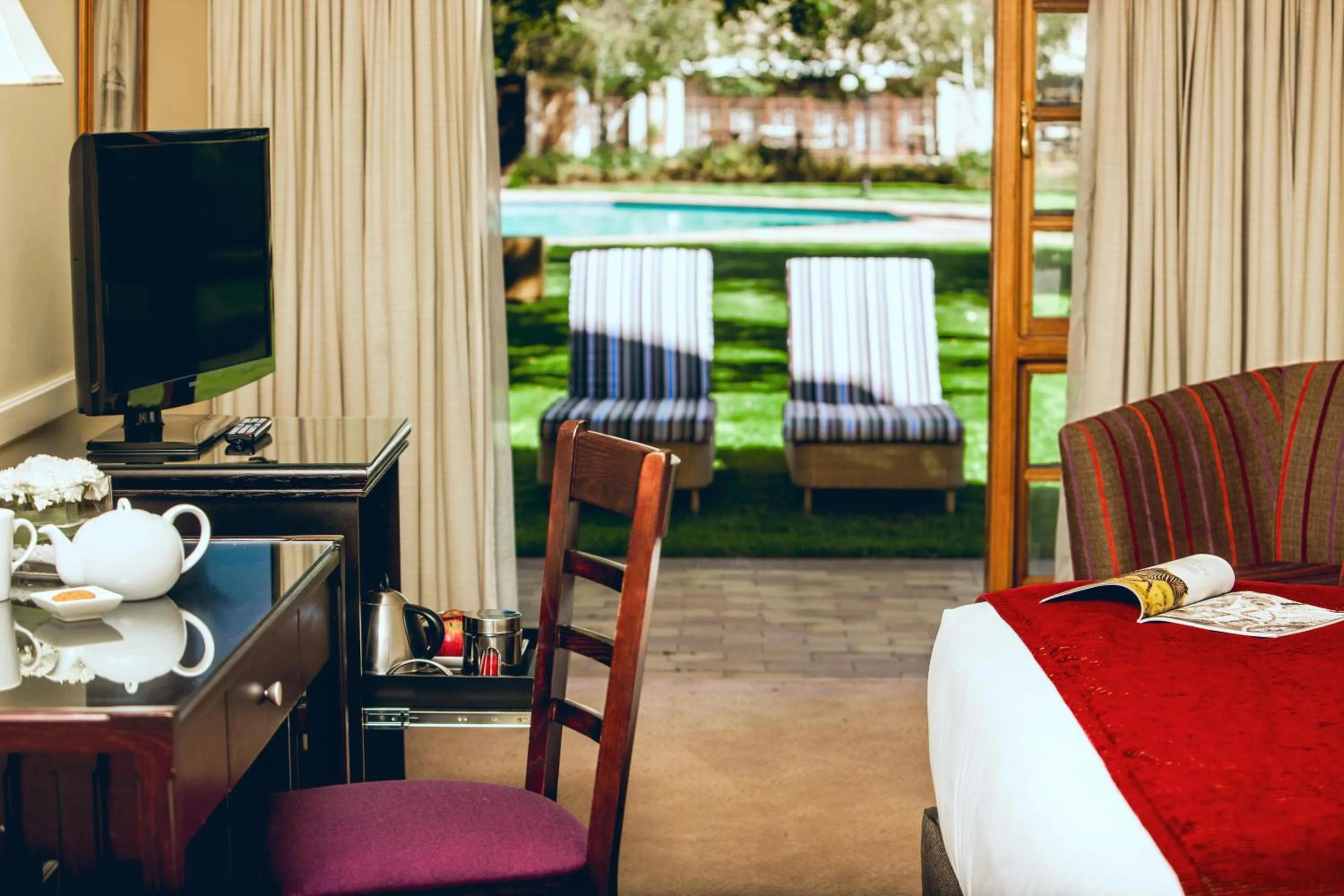 Standard Twin Room Non Smoking in Southern Sun Bloemfontein