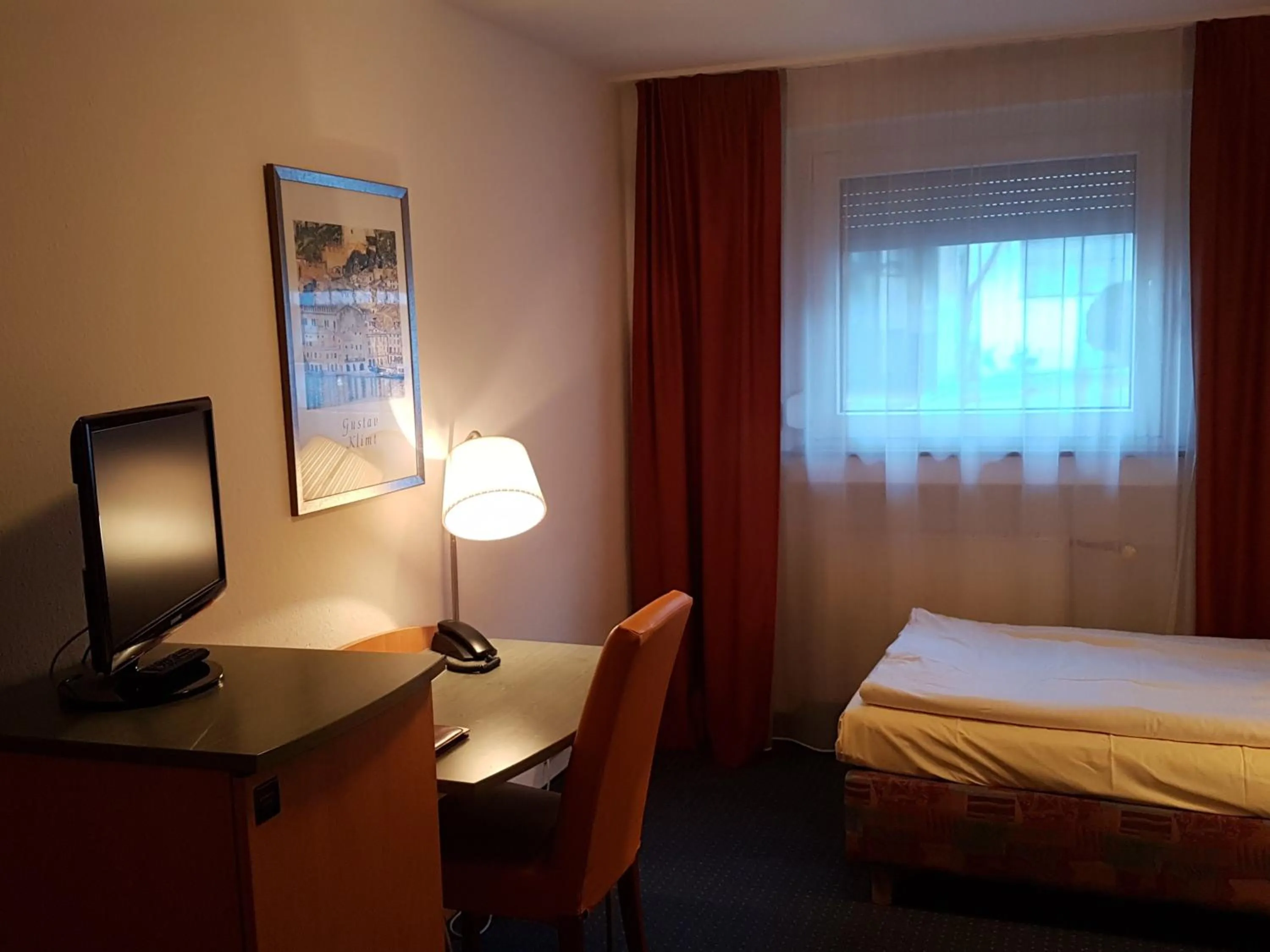 Economy Single Room - single occupancy in City Hotel Stuttgart