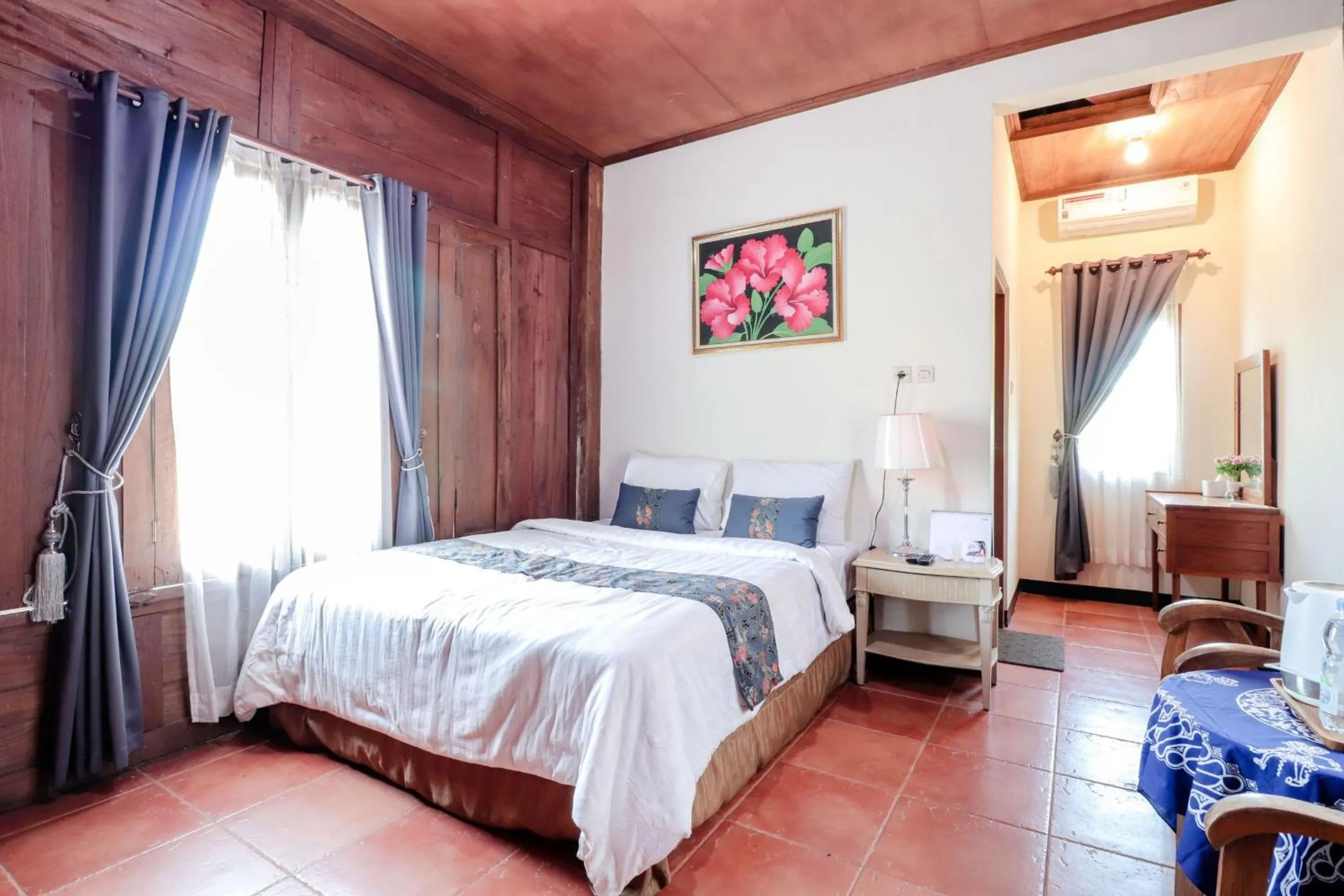 Superior Double Room in Balkondes Duta Menoreh