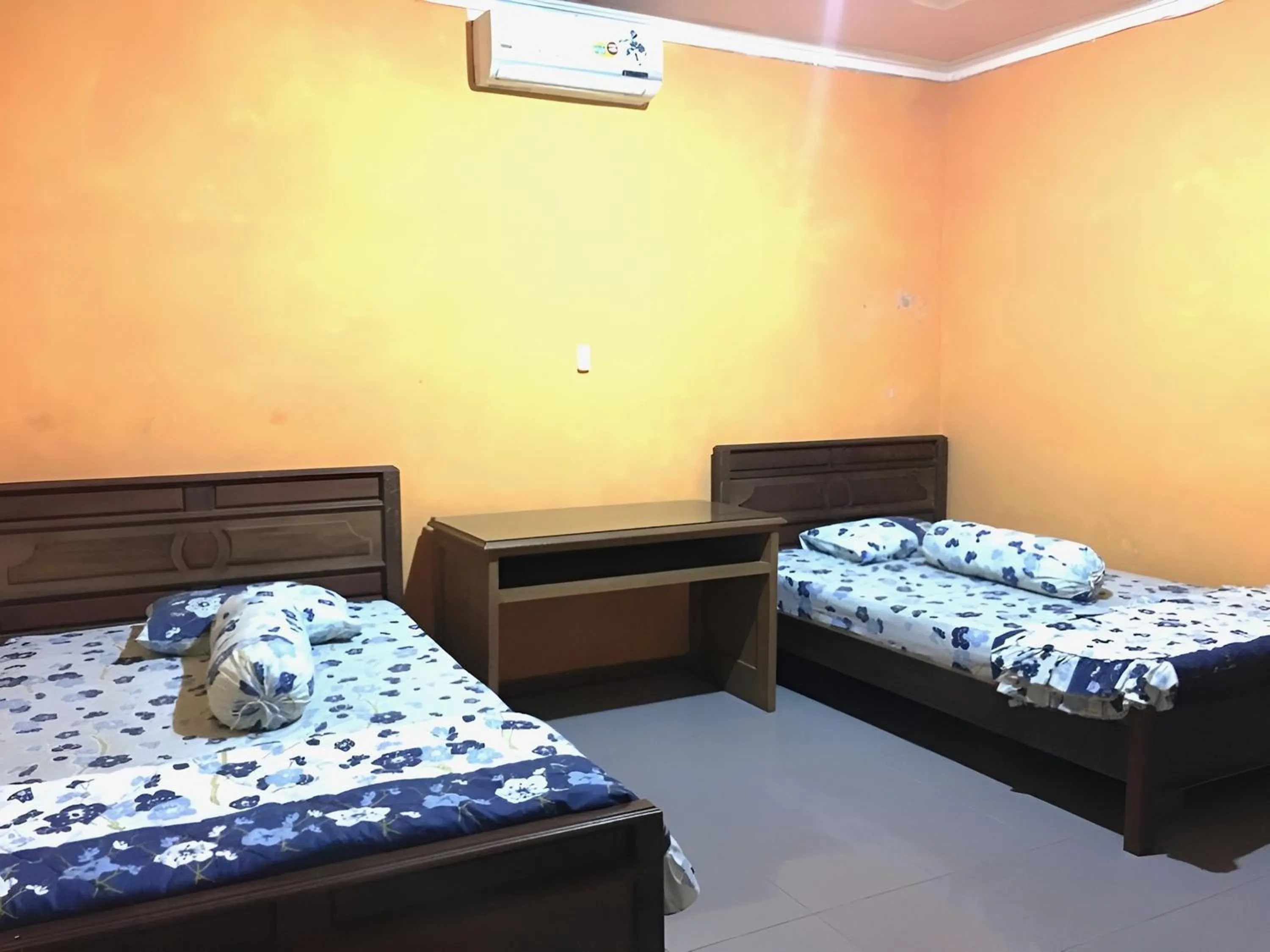 Deluxe Room in Hotel Alami near Alun-Alun Klaten