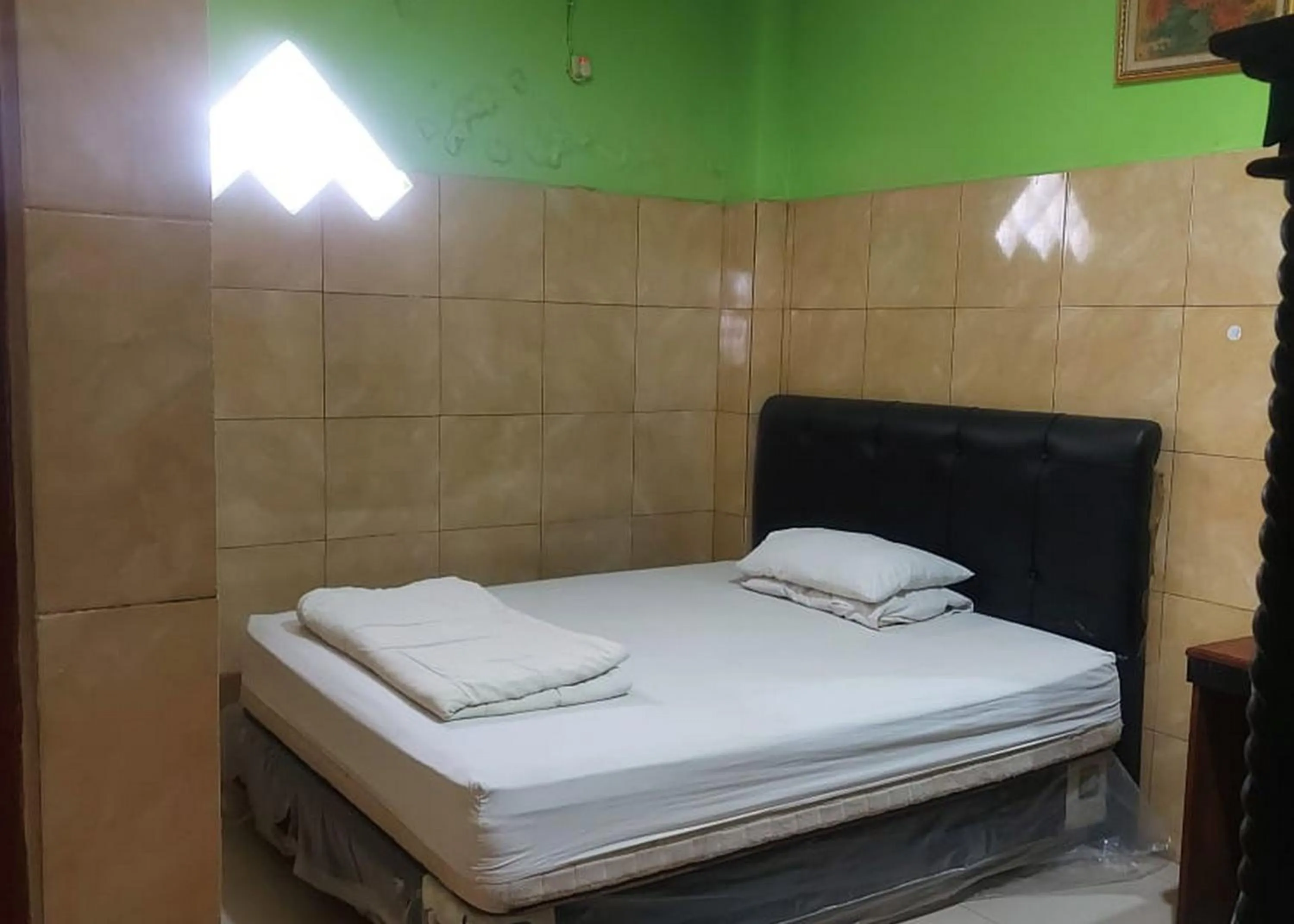 Standard Double Room in Hotel Mulia Kendari Mitra RedDoorz