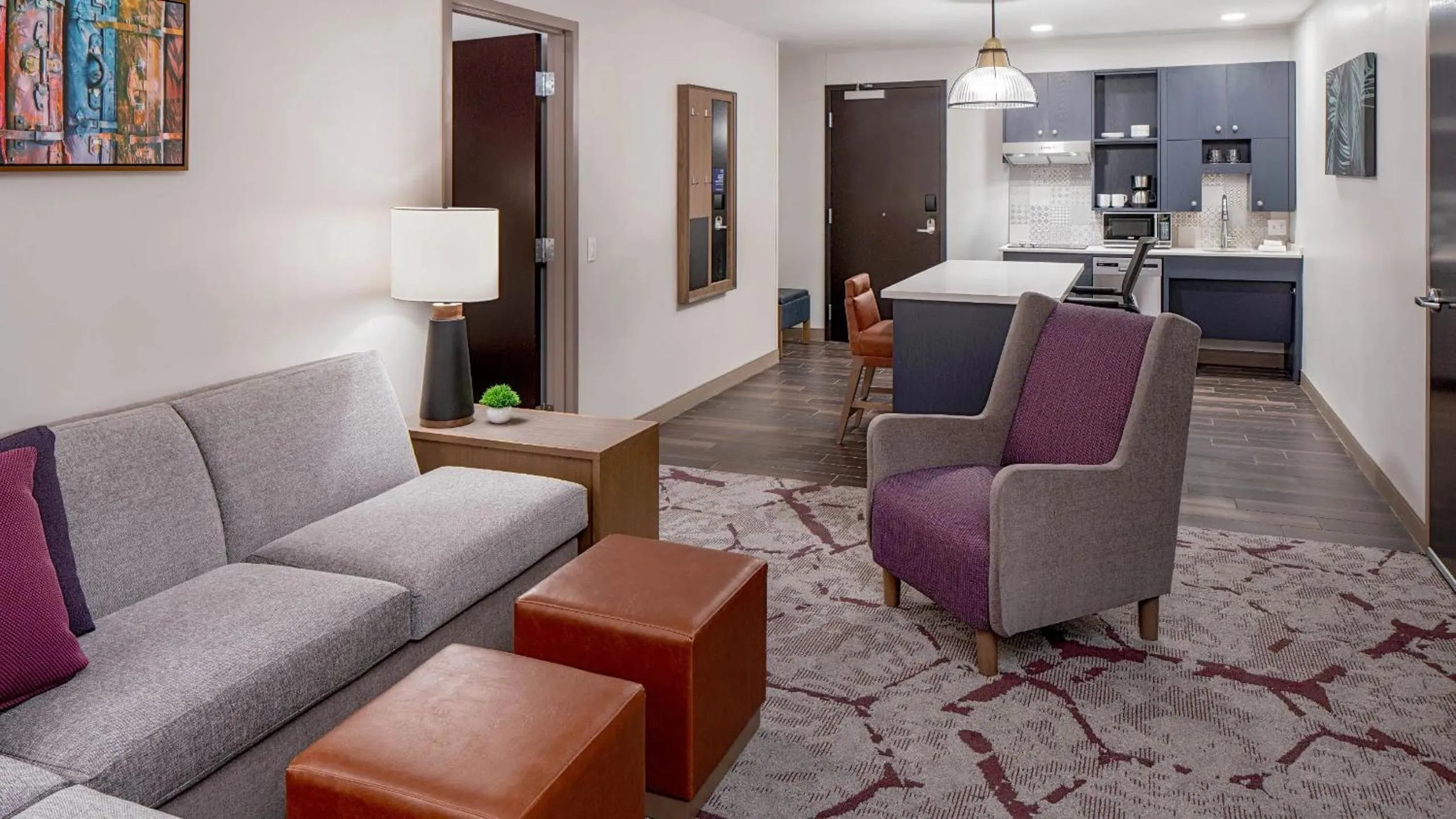 One-Bedroom King Suite with Kitchen, Roll-In Shower and Sofa Bed - Disability Access in Hyatt House Tampa Downtown
