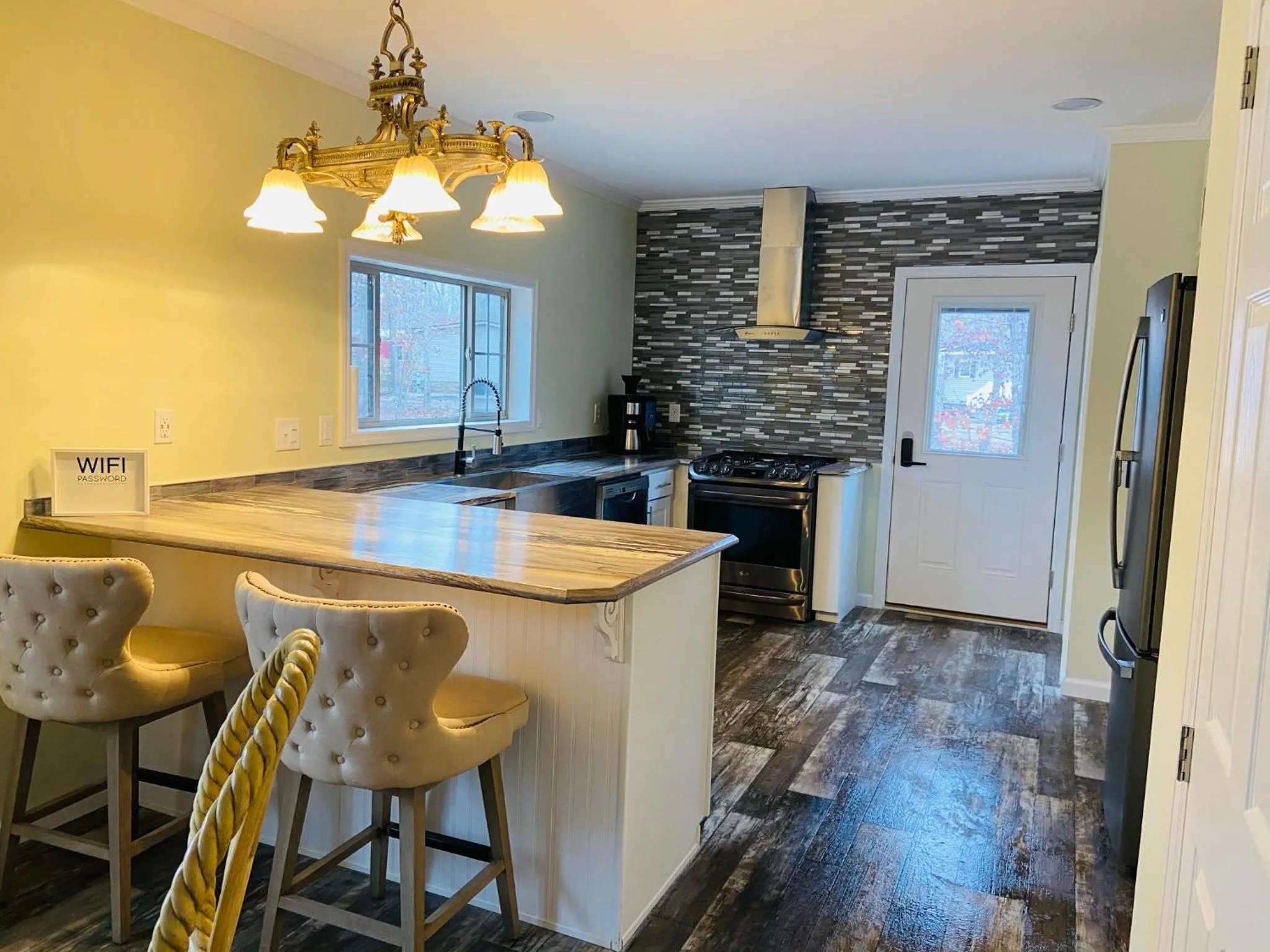 Deluxe Villa in Swan Lake Resort