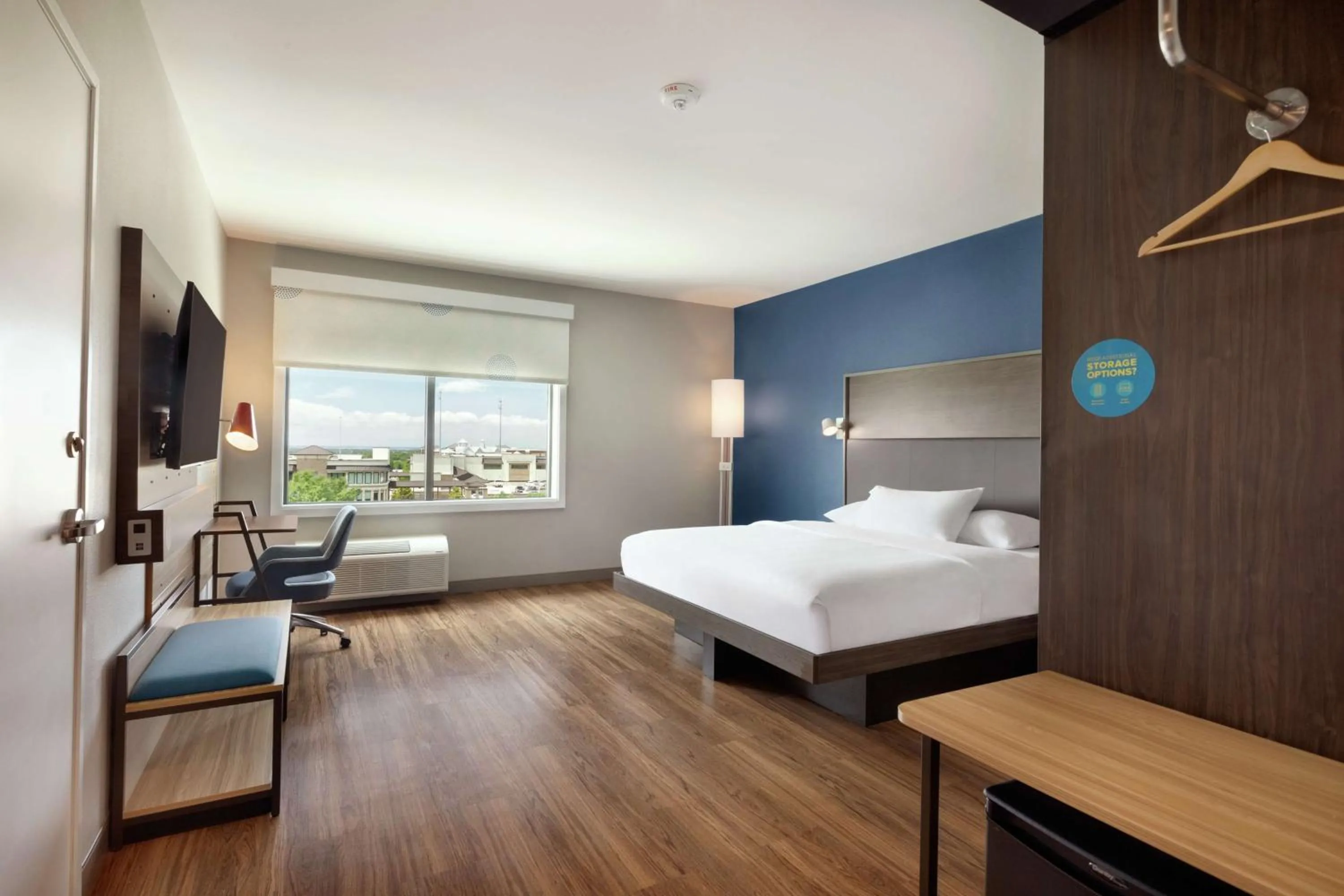 King Room with Bath Tub - Mobility Access in Tru By Hilton Frisco Dallas, Tx