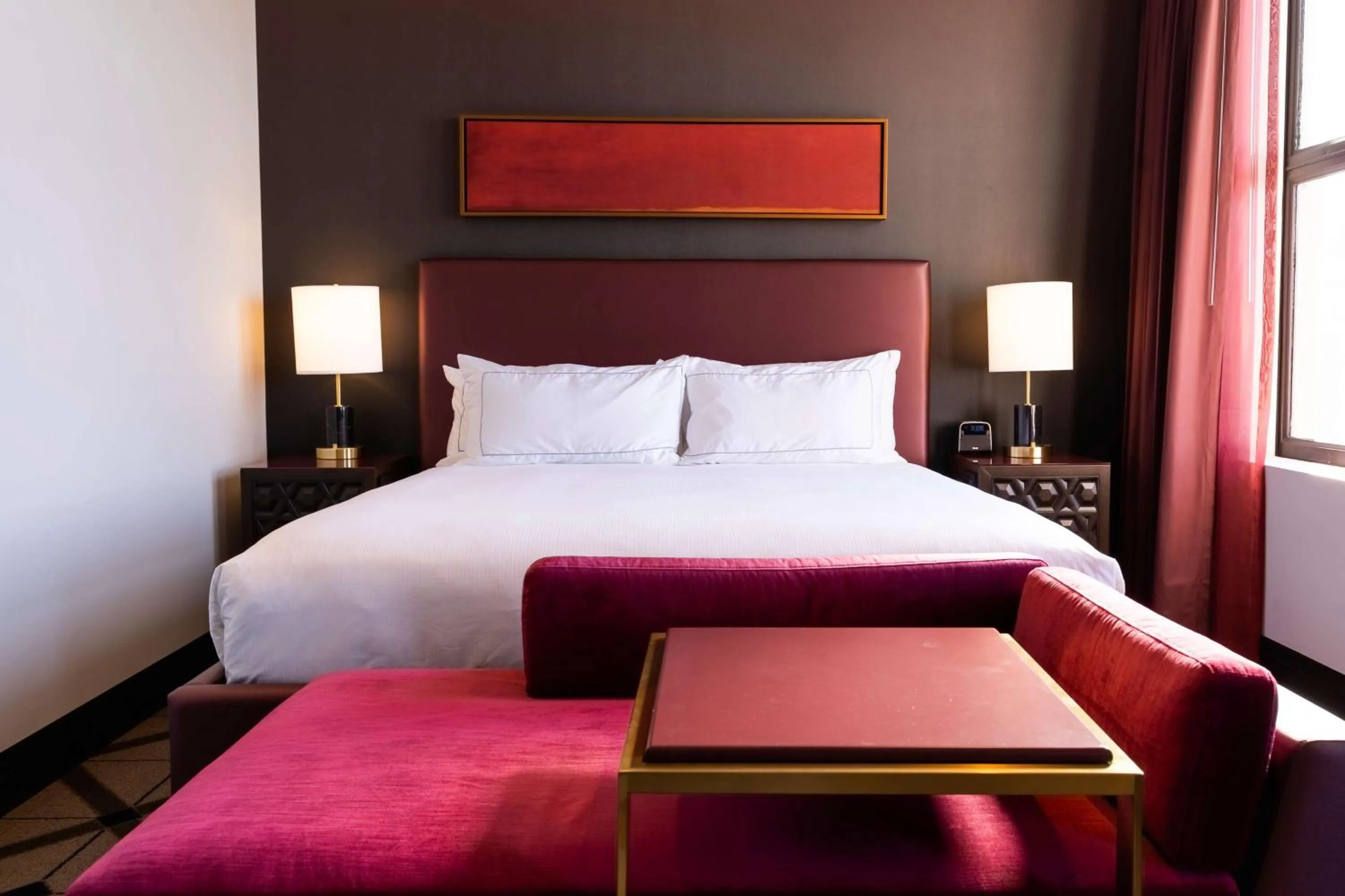 King Room - Hearing Access in The Exchange Sacramento, Curio Collection By Hilton