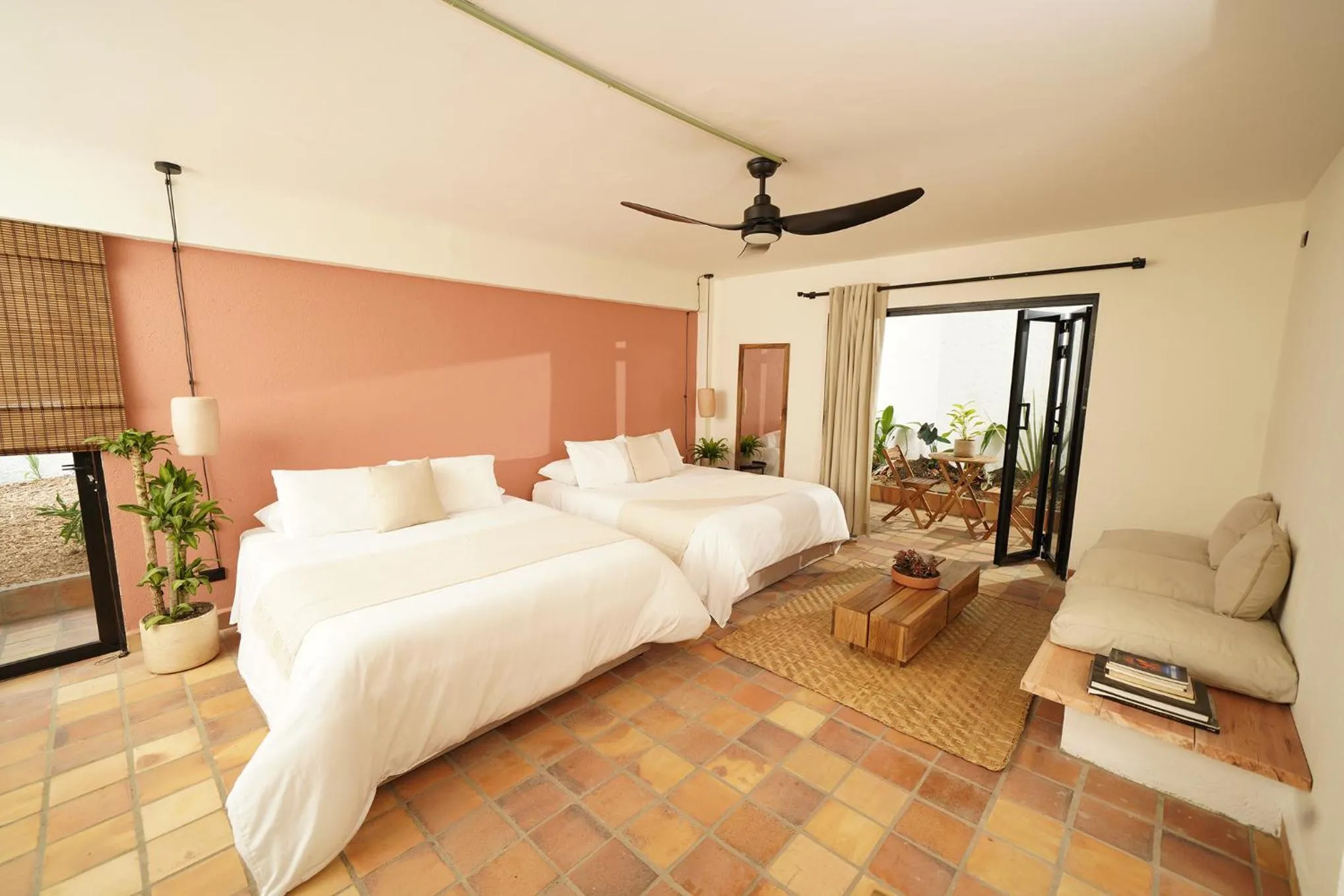 Suite with Terrace in Hotel Quinta Ladera