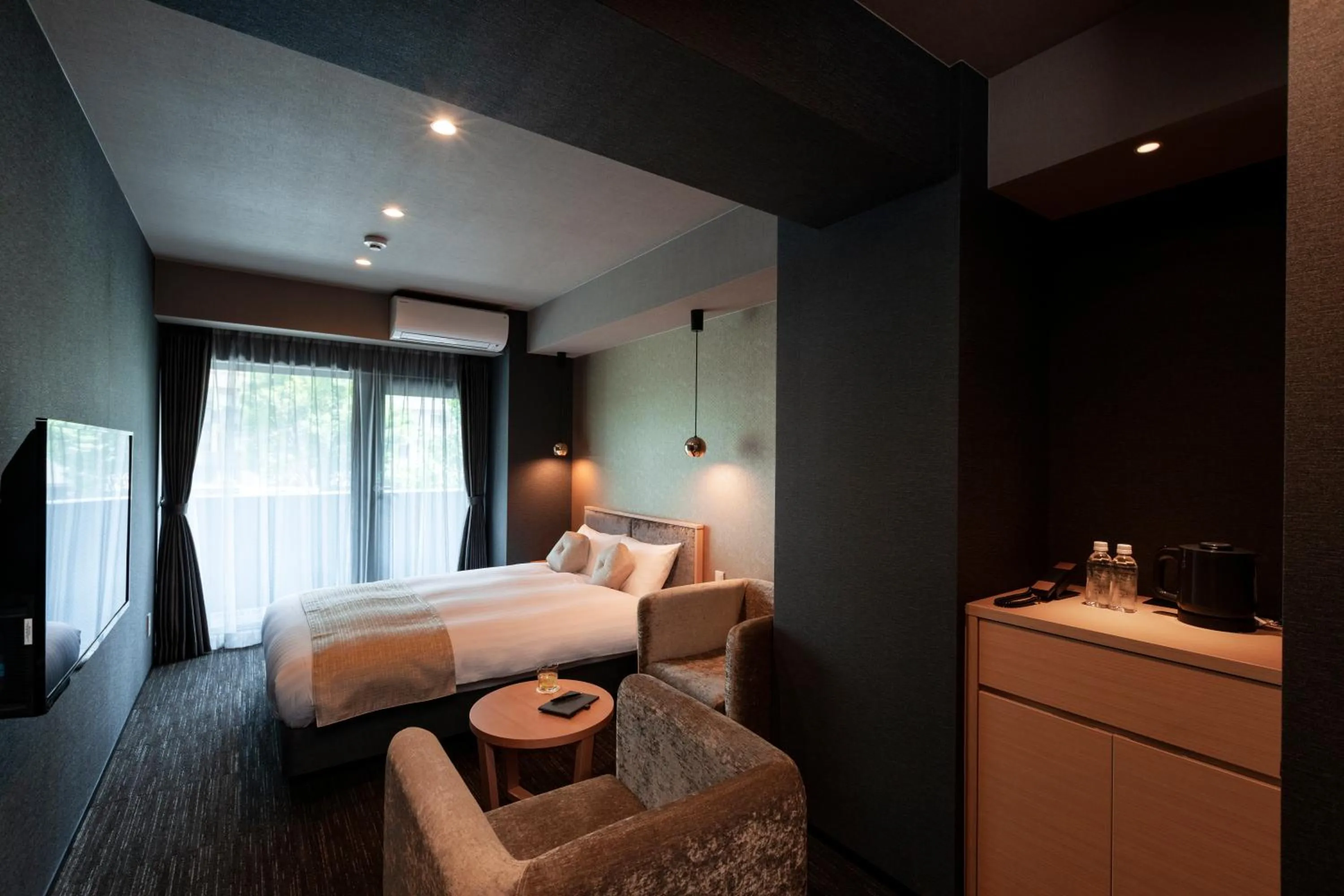 Superior Double Room in Rinn Horikawa Gojo