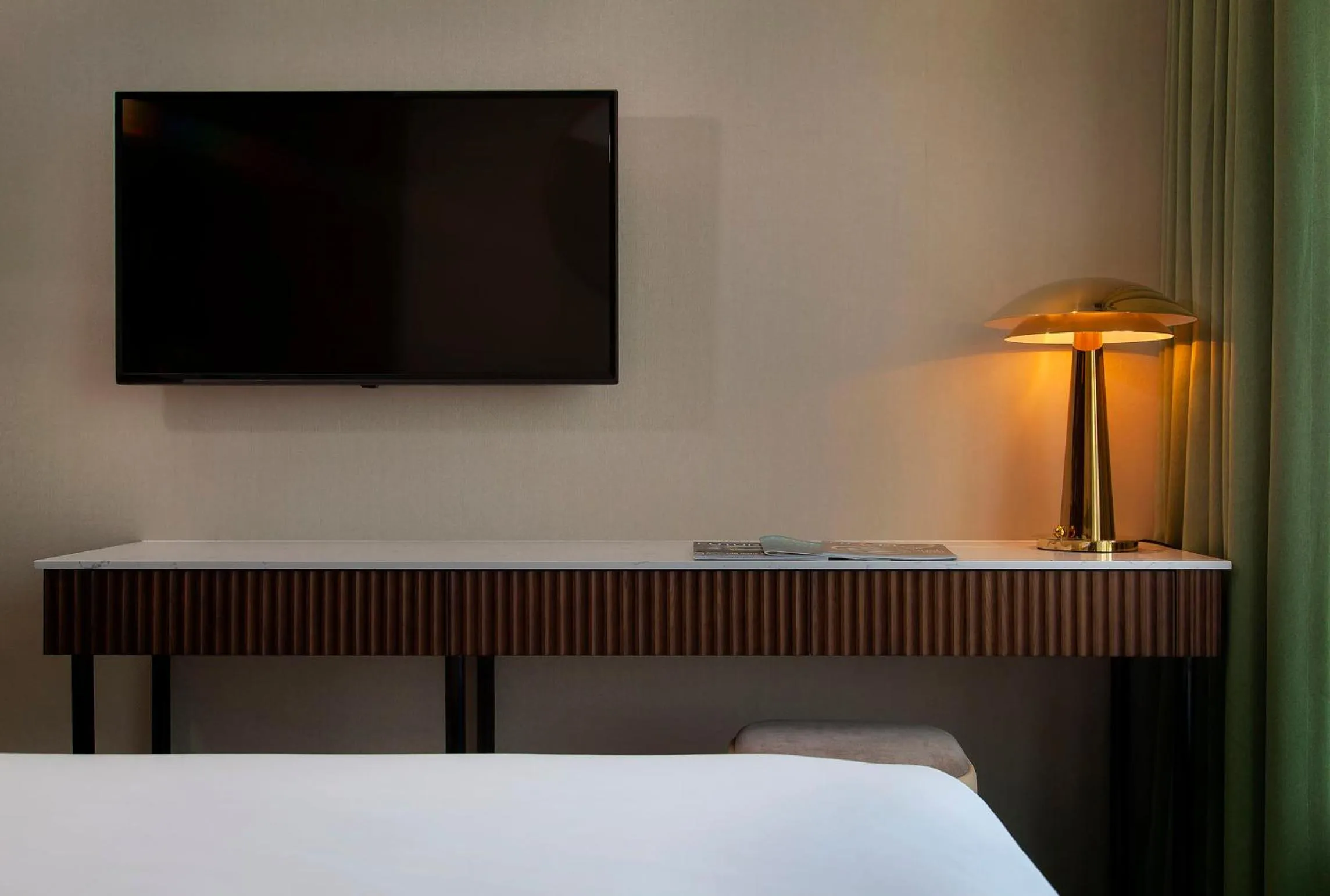 Grand Classic Twin Room in Hotel 1936