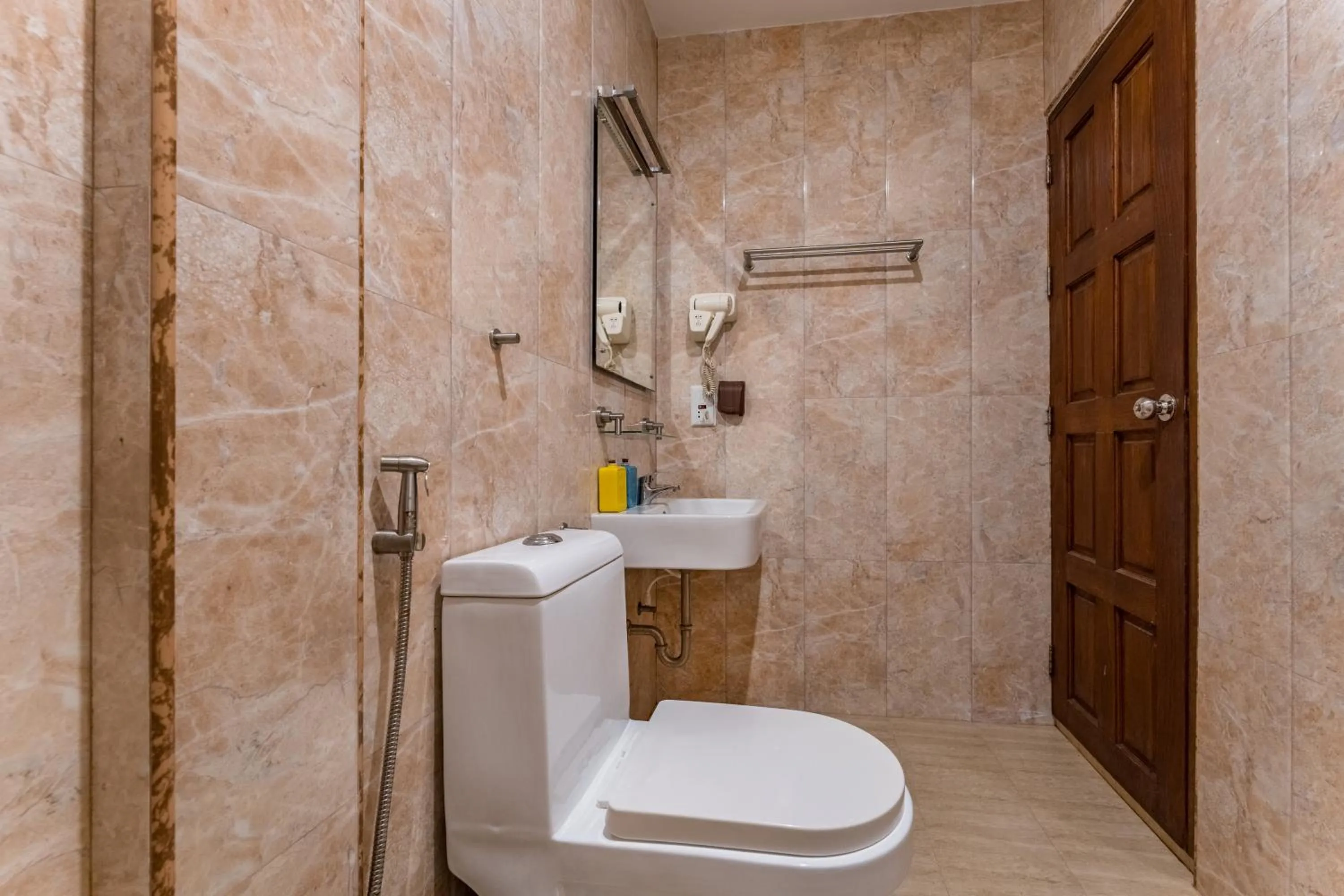 Superior Double Room in Maamadi Boutique