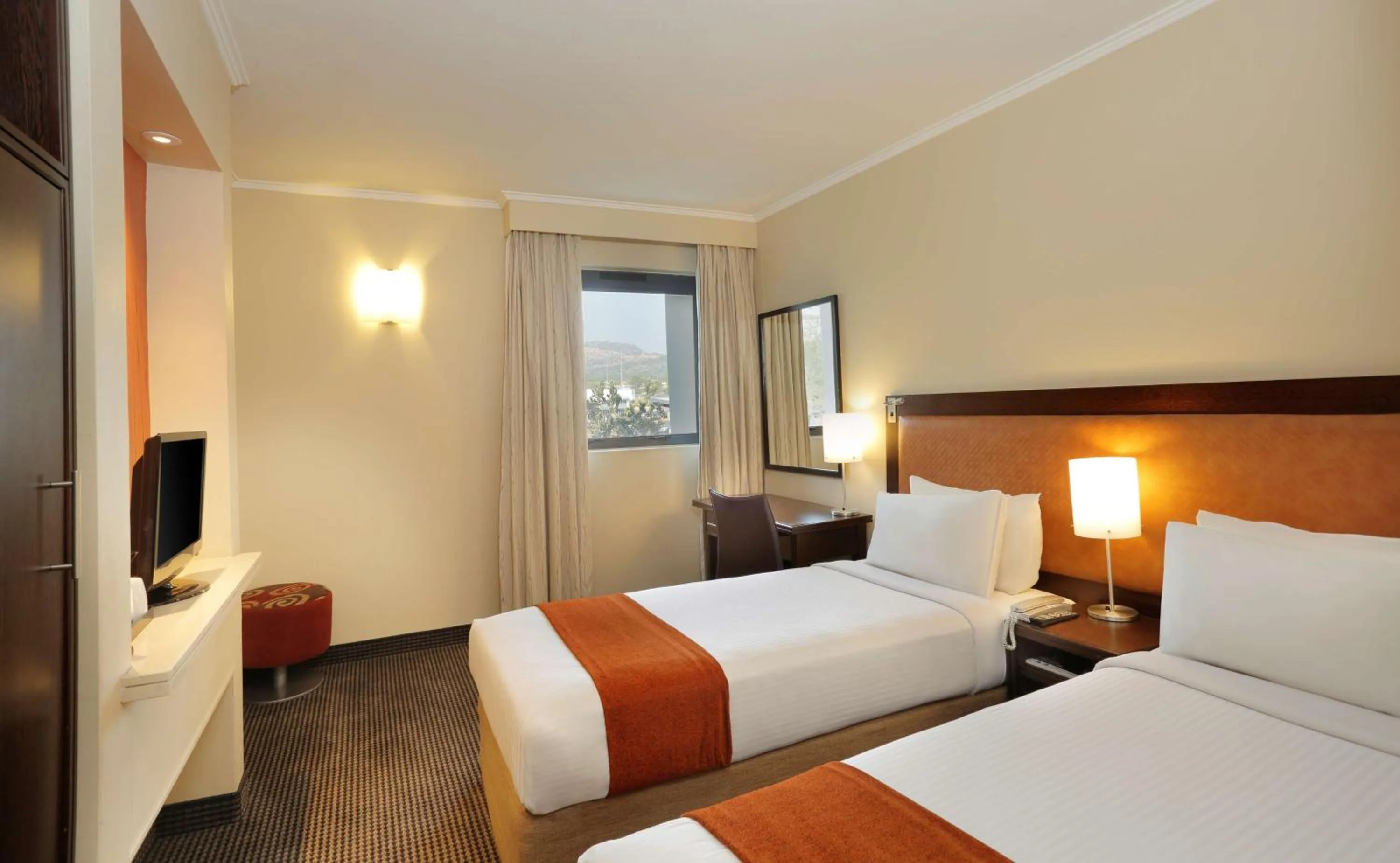 Standard Room Twin Beds Non Smoking in StayEasy Rustenburg