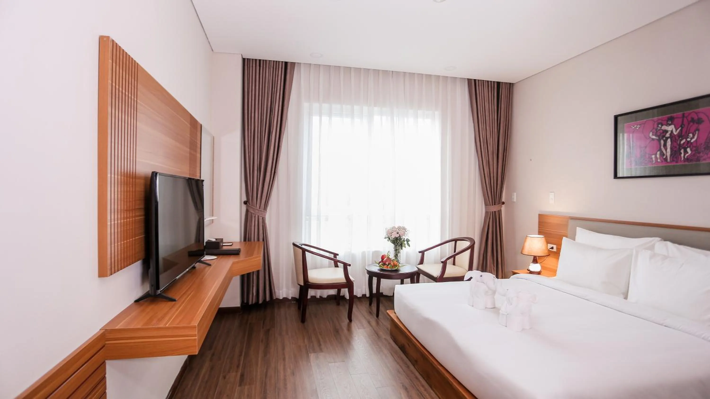 Superior Double Room in Elephants Hotel