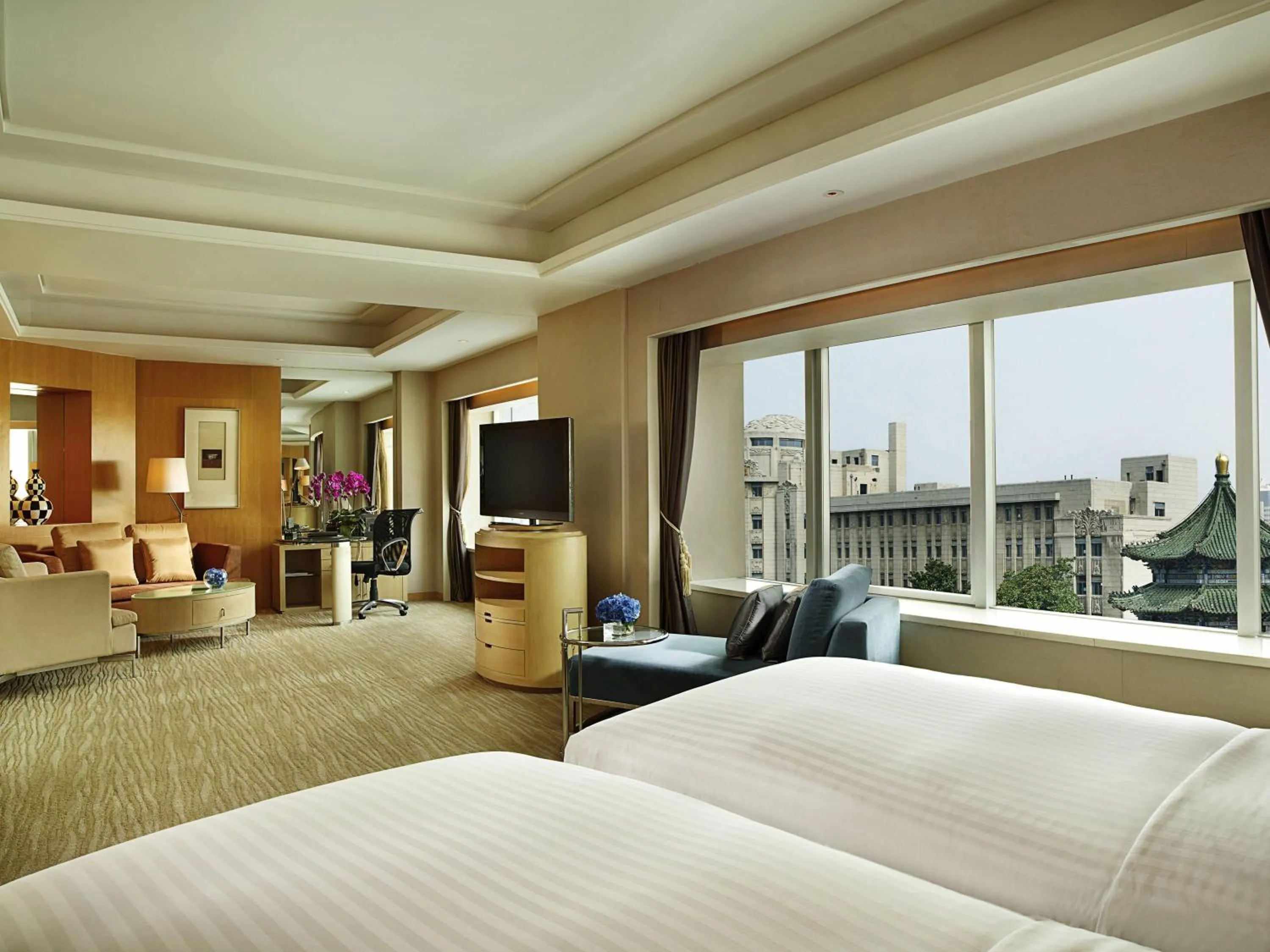 Junior Suite Twin bed in Sofitel Xi'an On Renmin Square