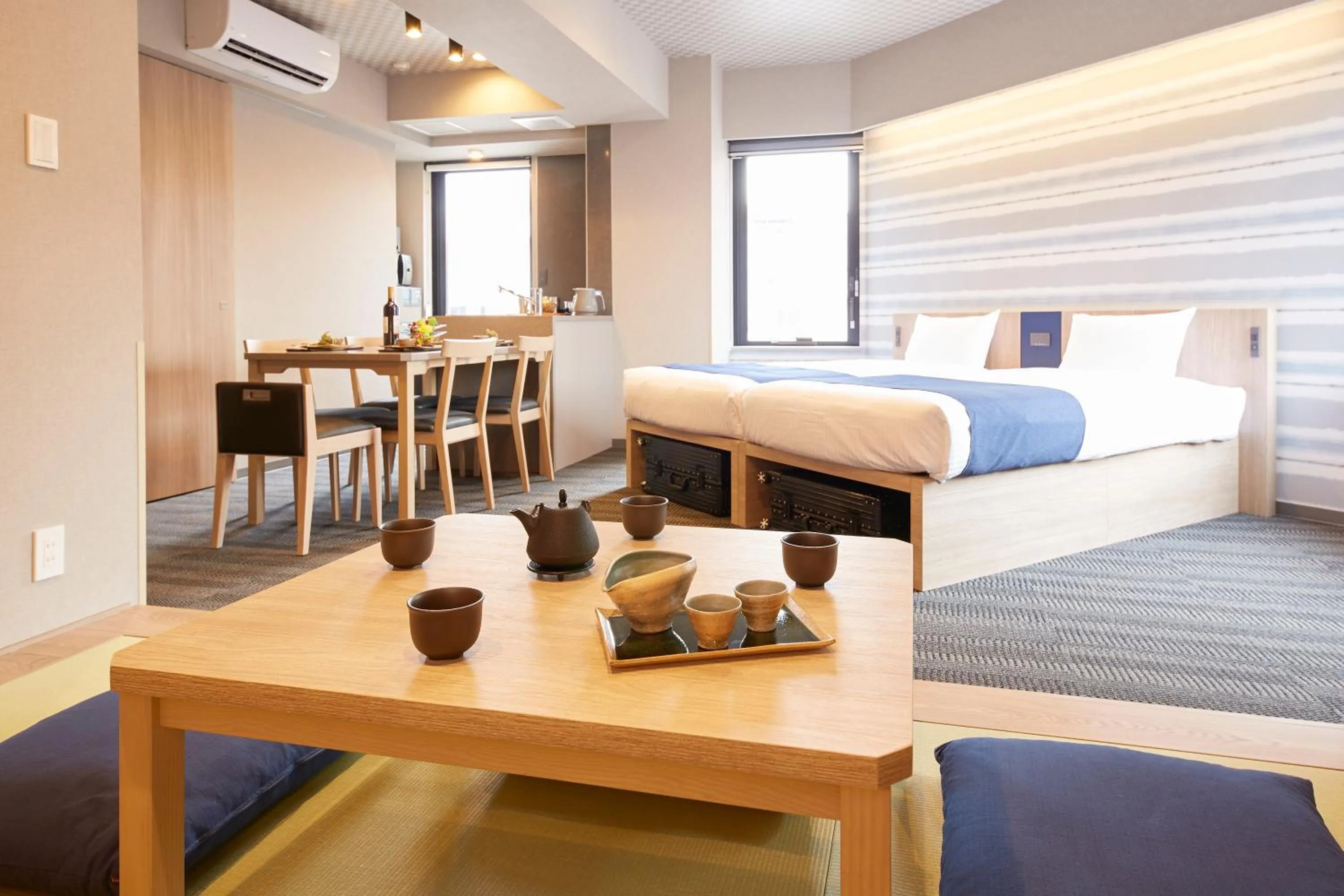 Grand Japanese Room with Washing Machine in MONday Apart Premium Ginza Shintomicho