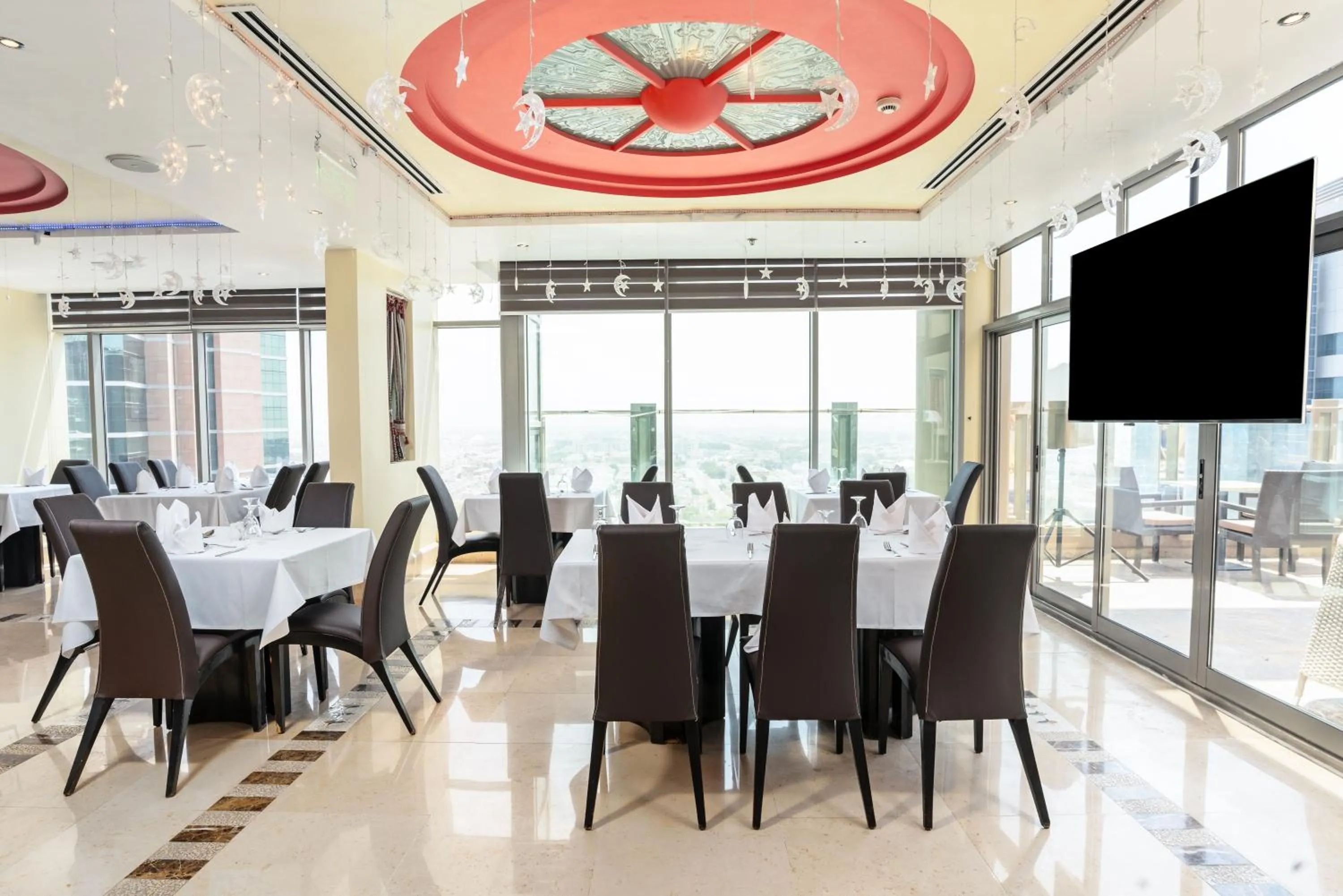 Oryx Hotel