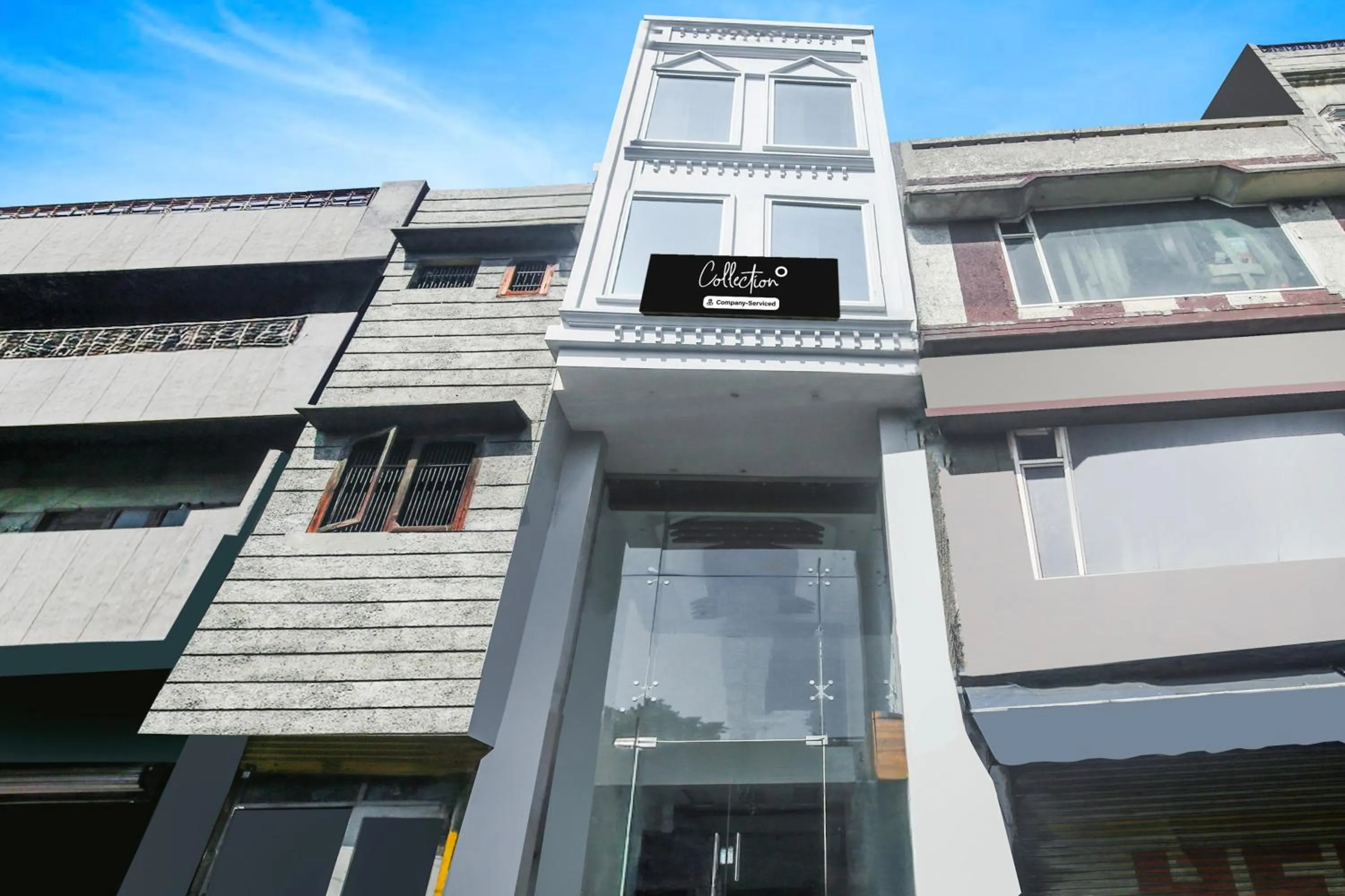 Super Collection O Railway Station Amritsar Formerly Golden Home