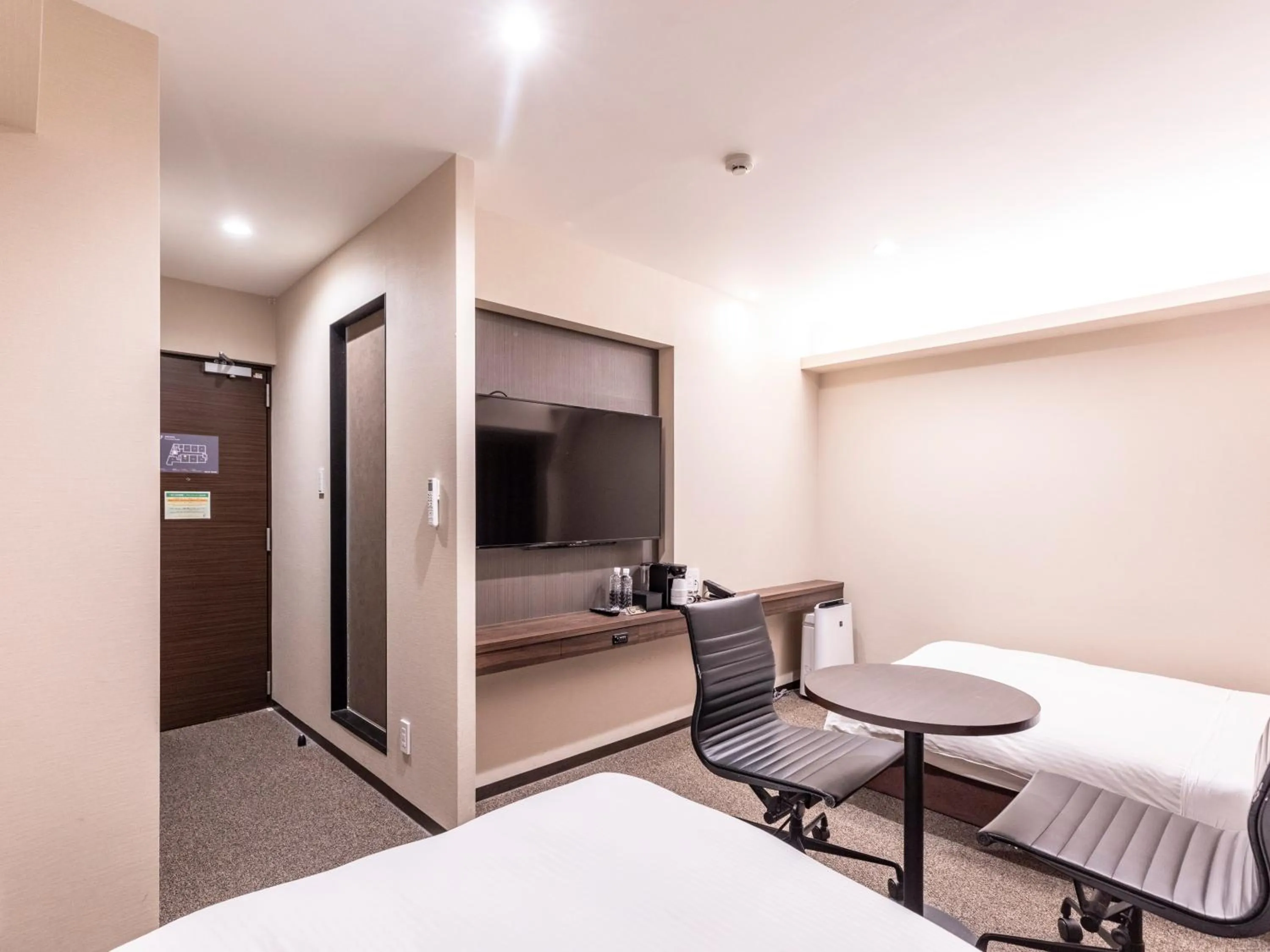 Standard Twin Room - Non-Smoking in Trust Hotel