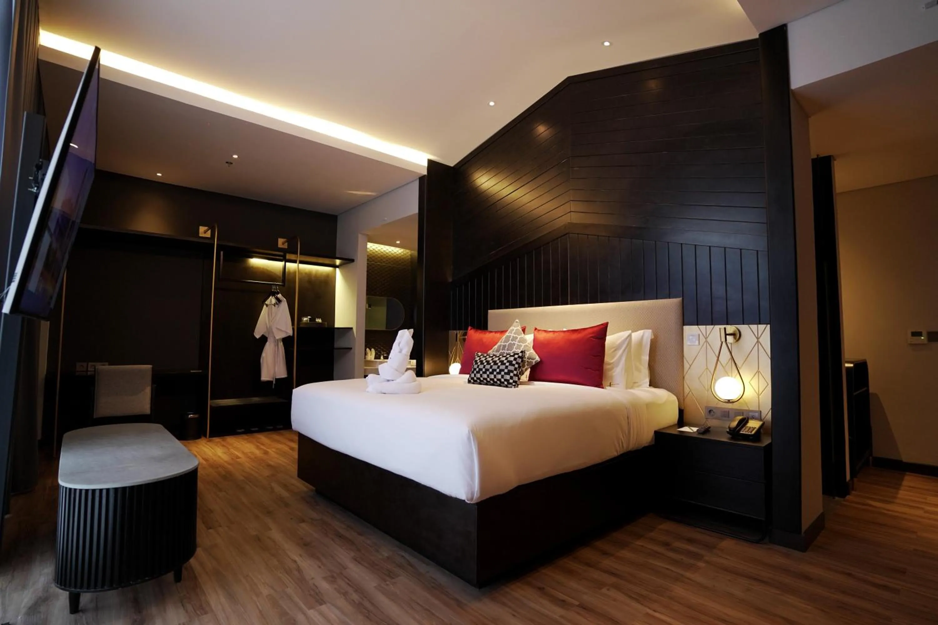 King Suite - Non Smoking in Awann Sewu Boutique Hotel and Suite Semarang