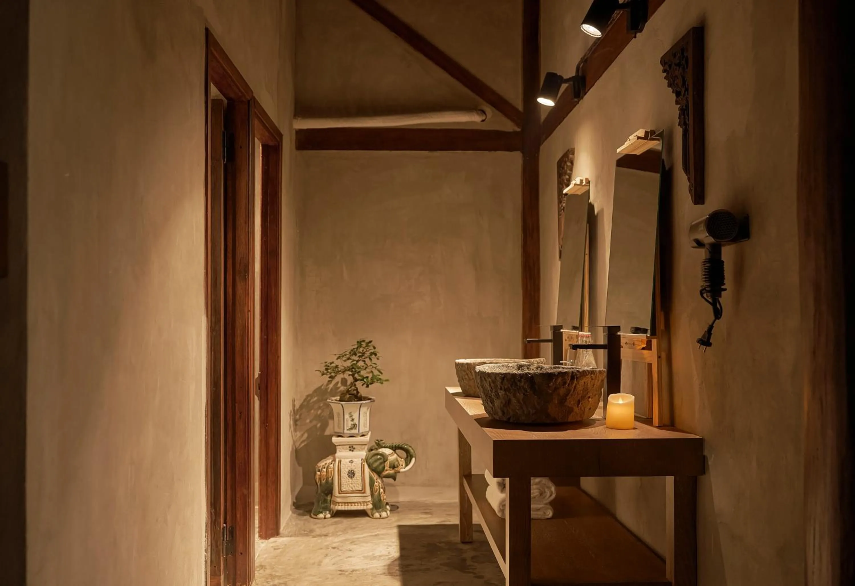 Three-Bedroom Pool Villa in aNhill Boutique